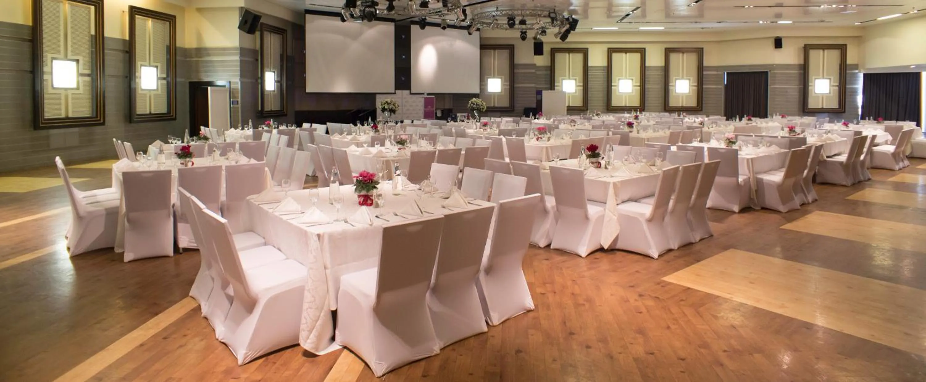 Banquet/Function facilities in VERT Jerusalem by AFI Hotel