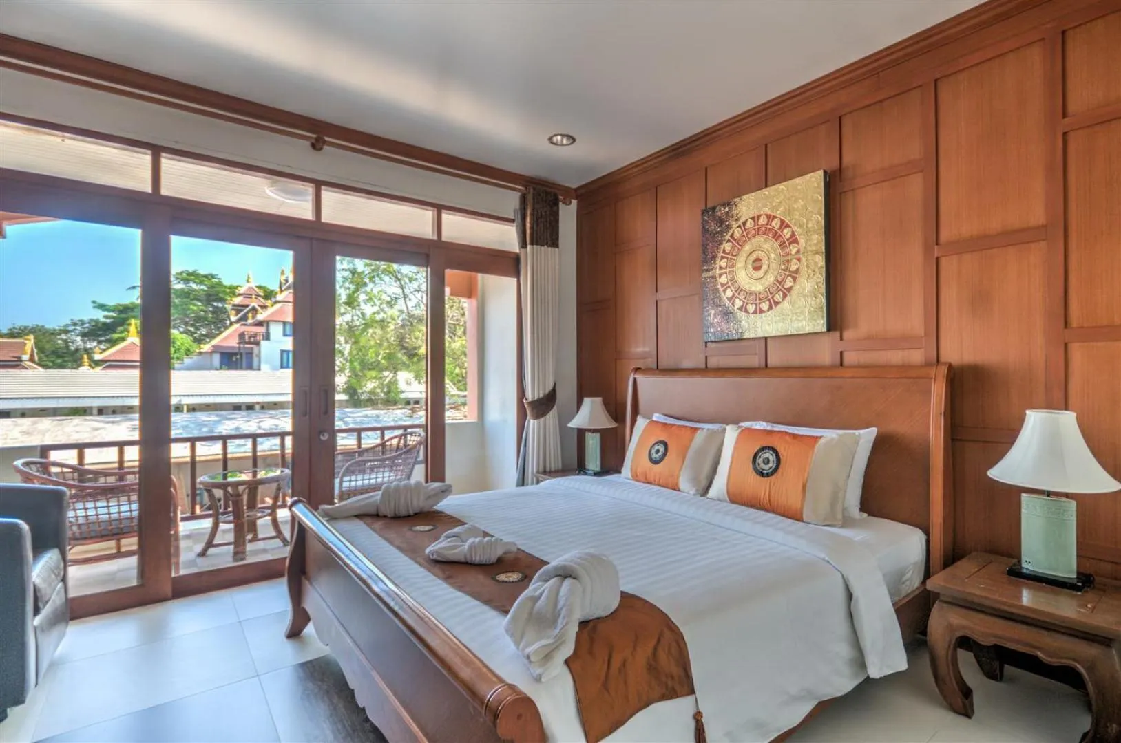 Bed in Palm Beach Resort