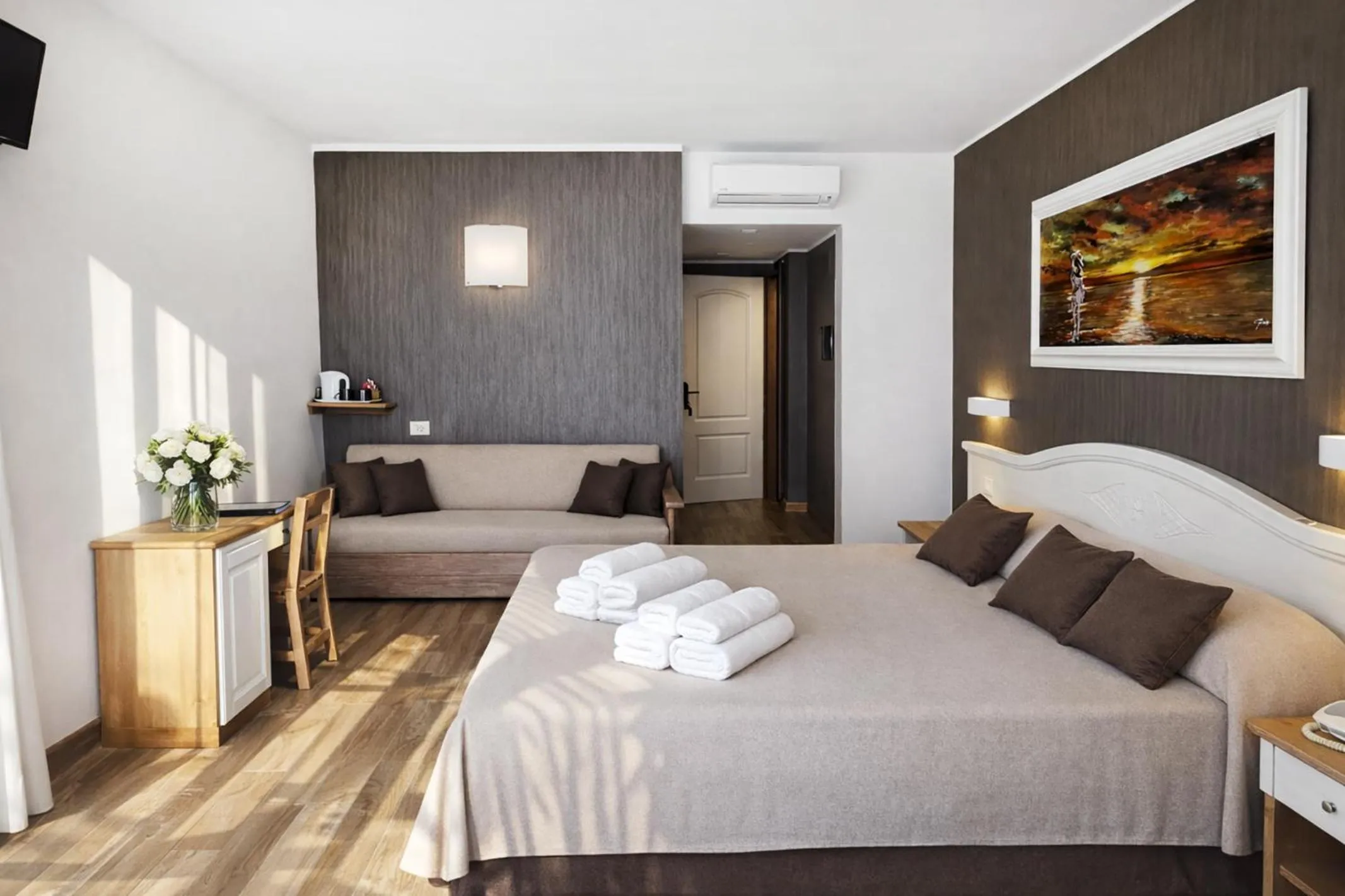 Bed in Hotel Meridiana