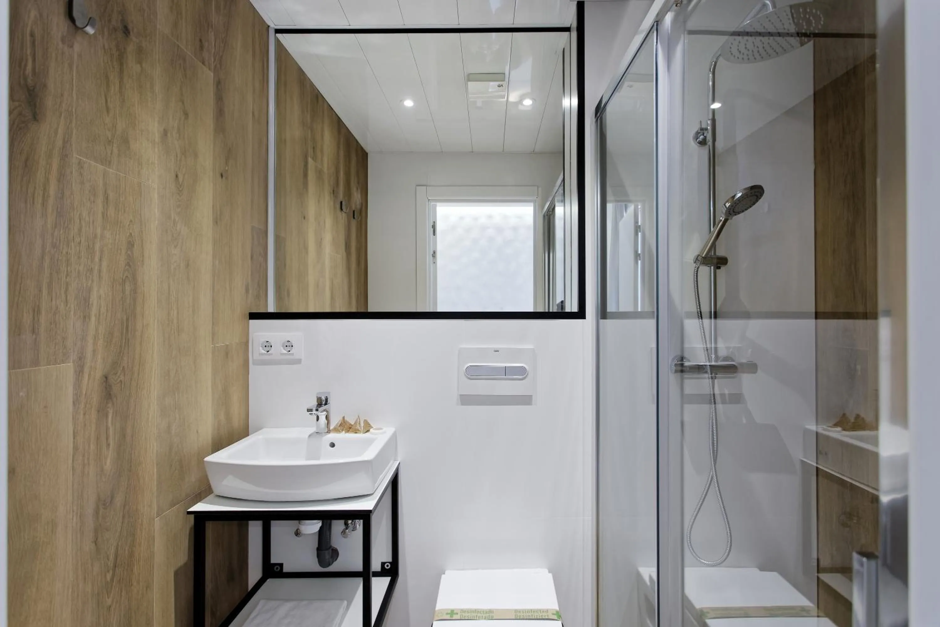 Bathroom in Fontanella Green House