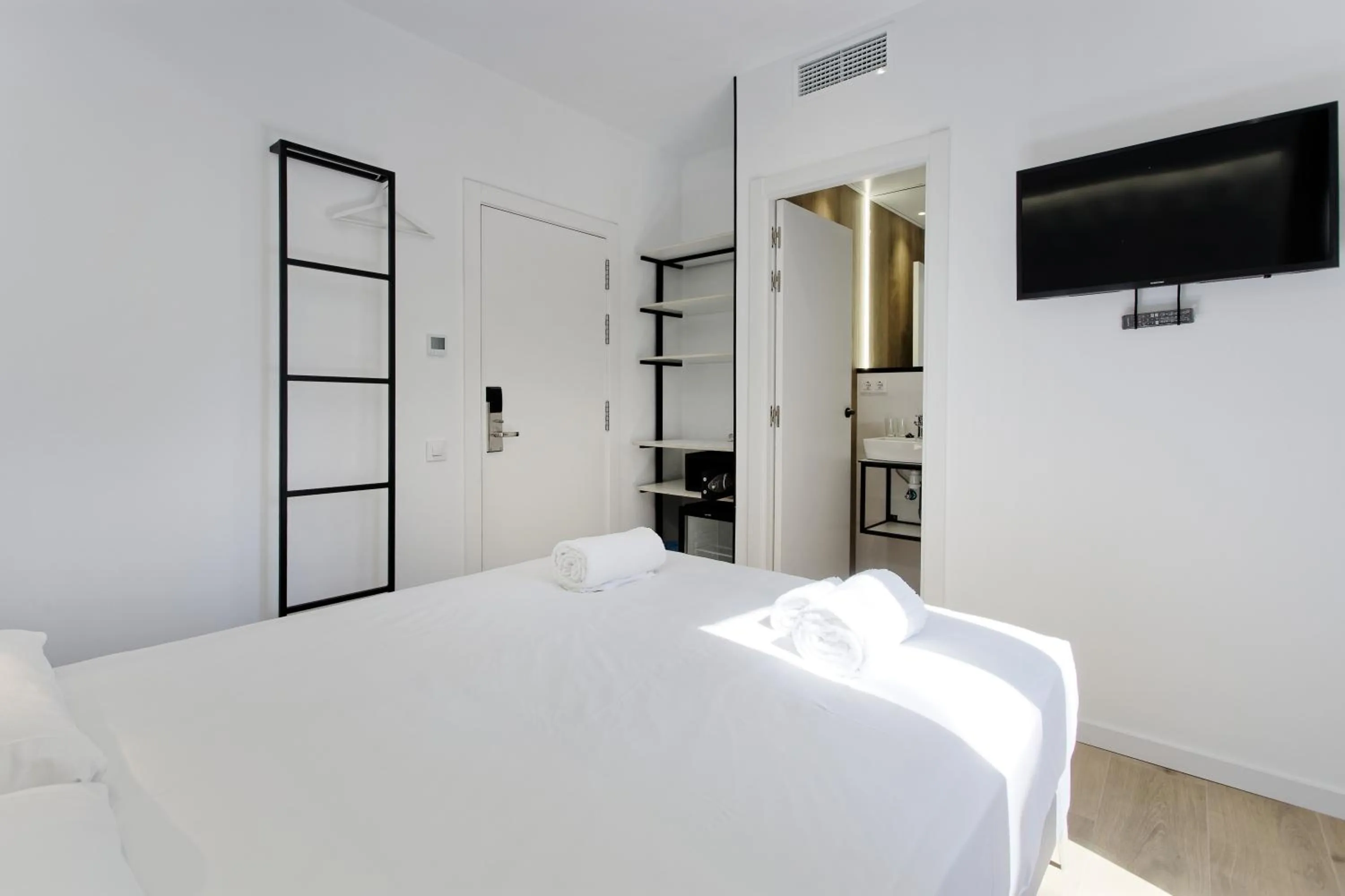 Bedroom, Bed in Fontanella Green House