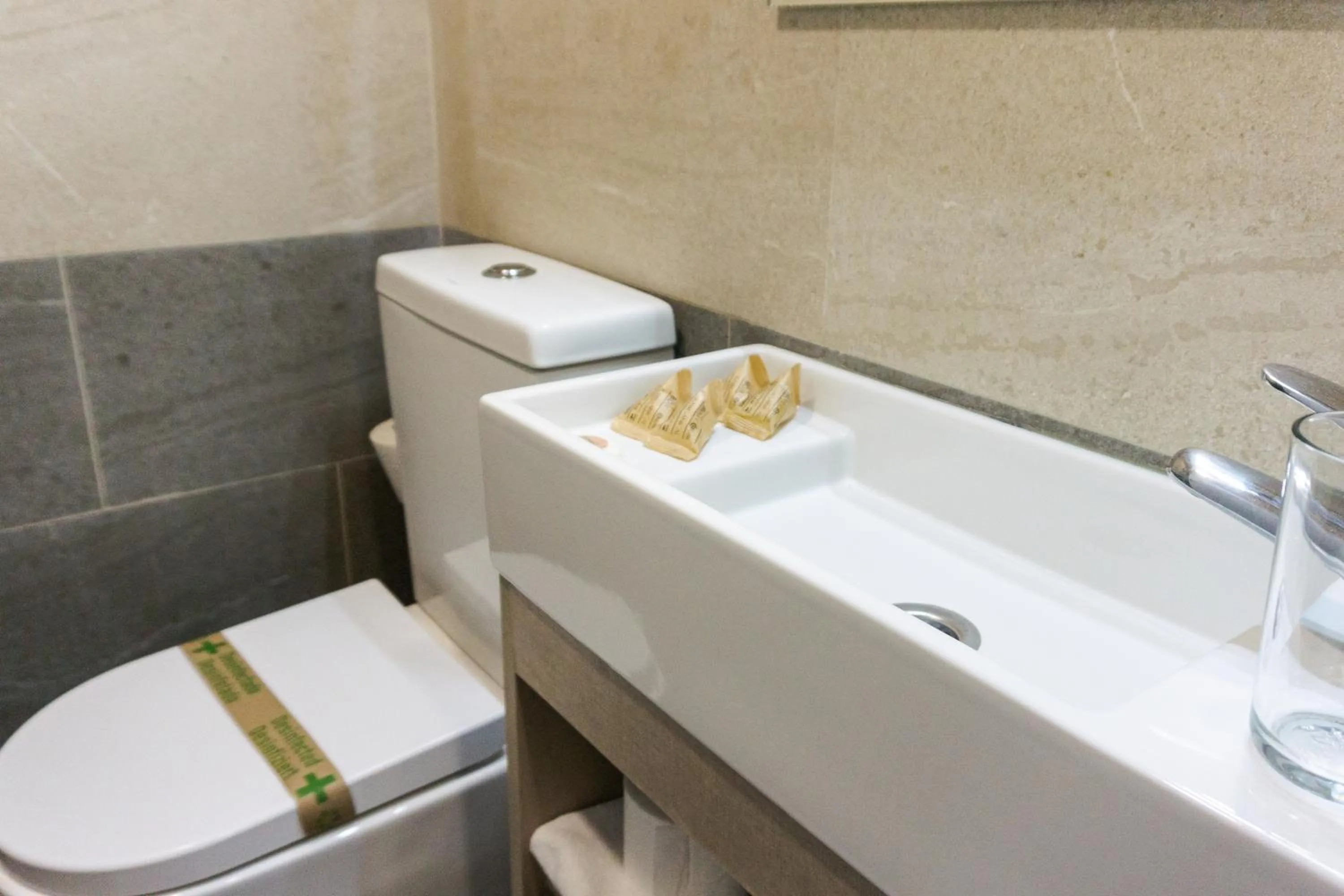 Bathroom in Fontanella Green House