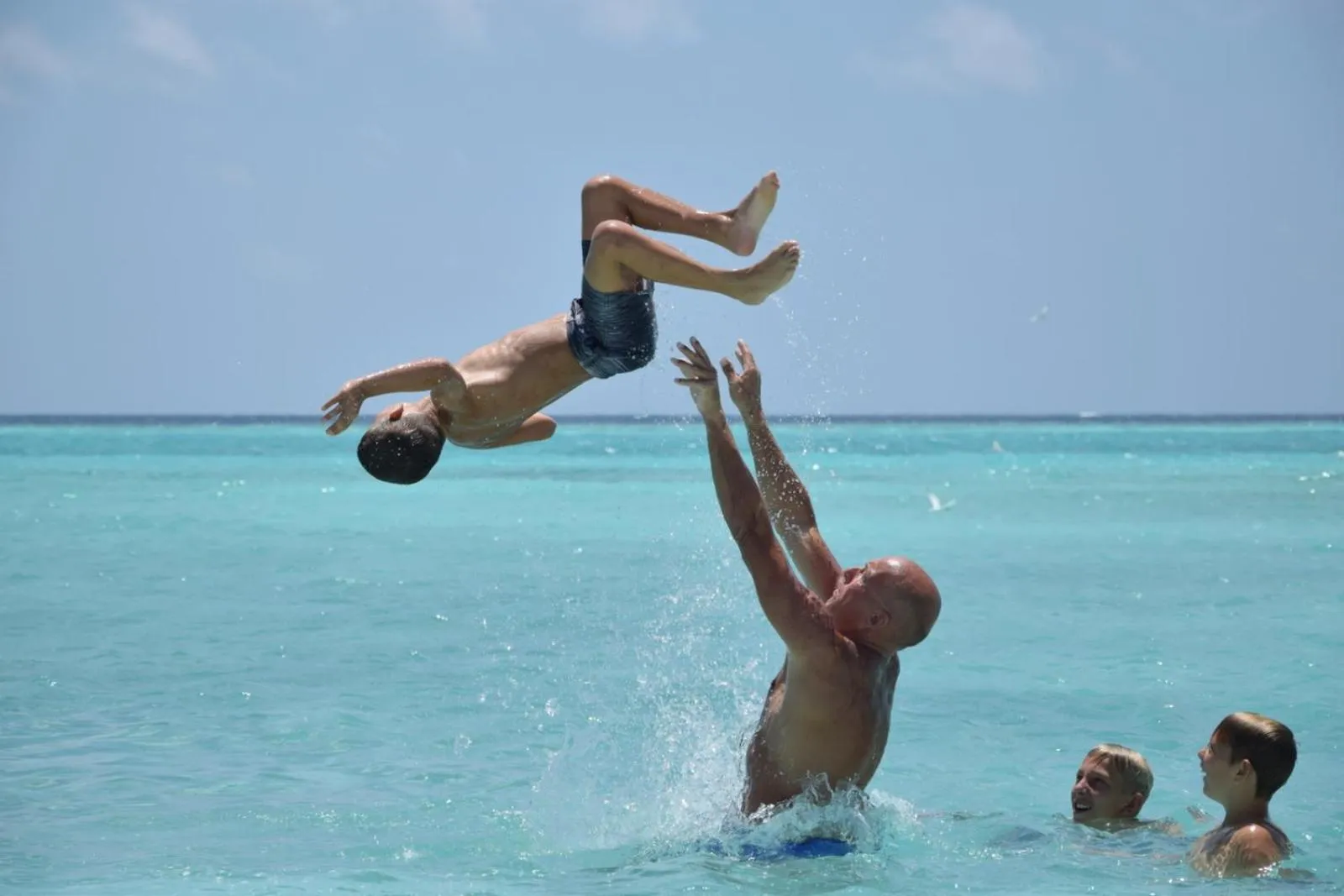 Day in Araamu Hotels Maldives at Dhiffushi