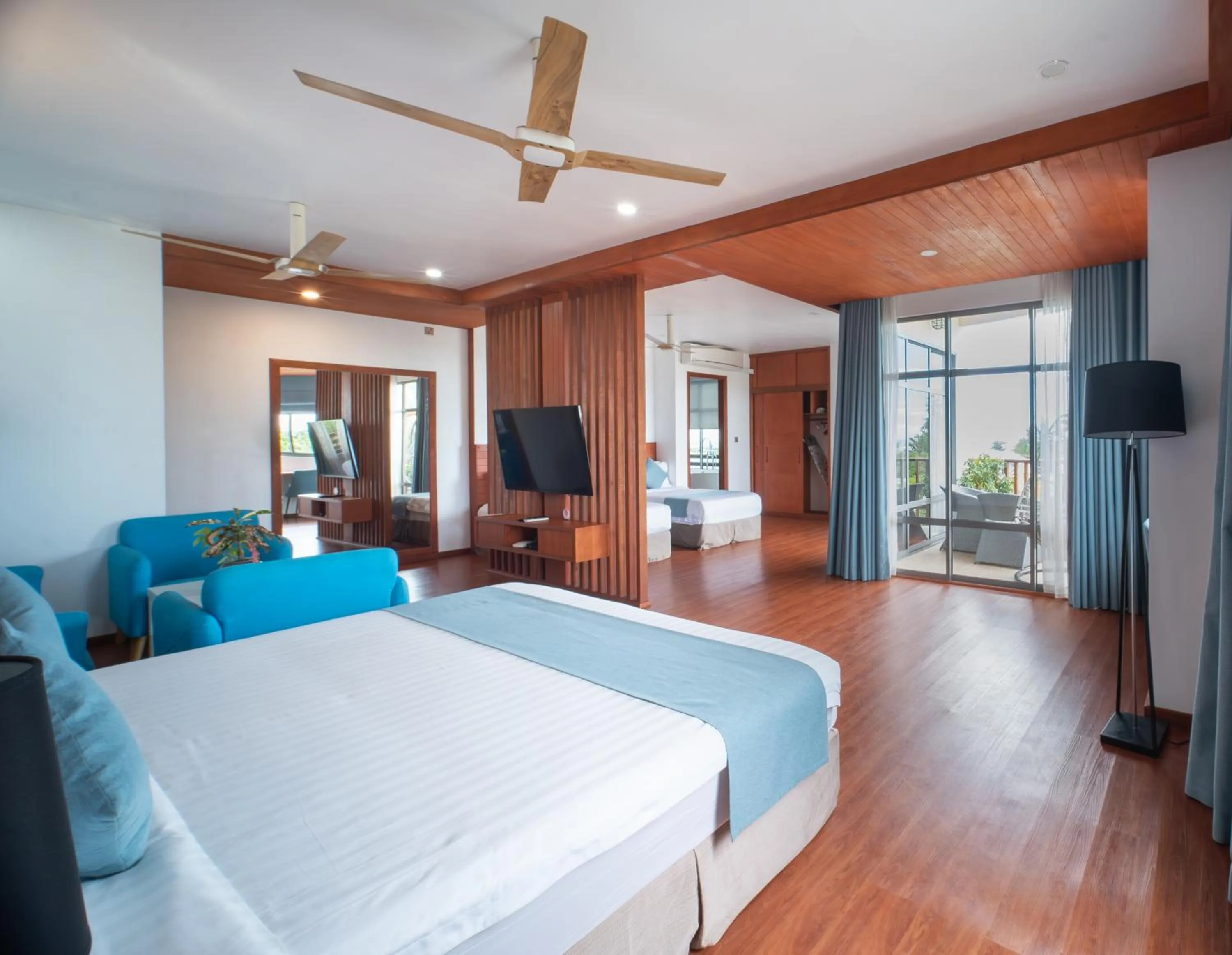 TV and multimedia, Bed in Araamu Hotels Maldives at Dhiffushi