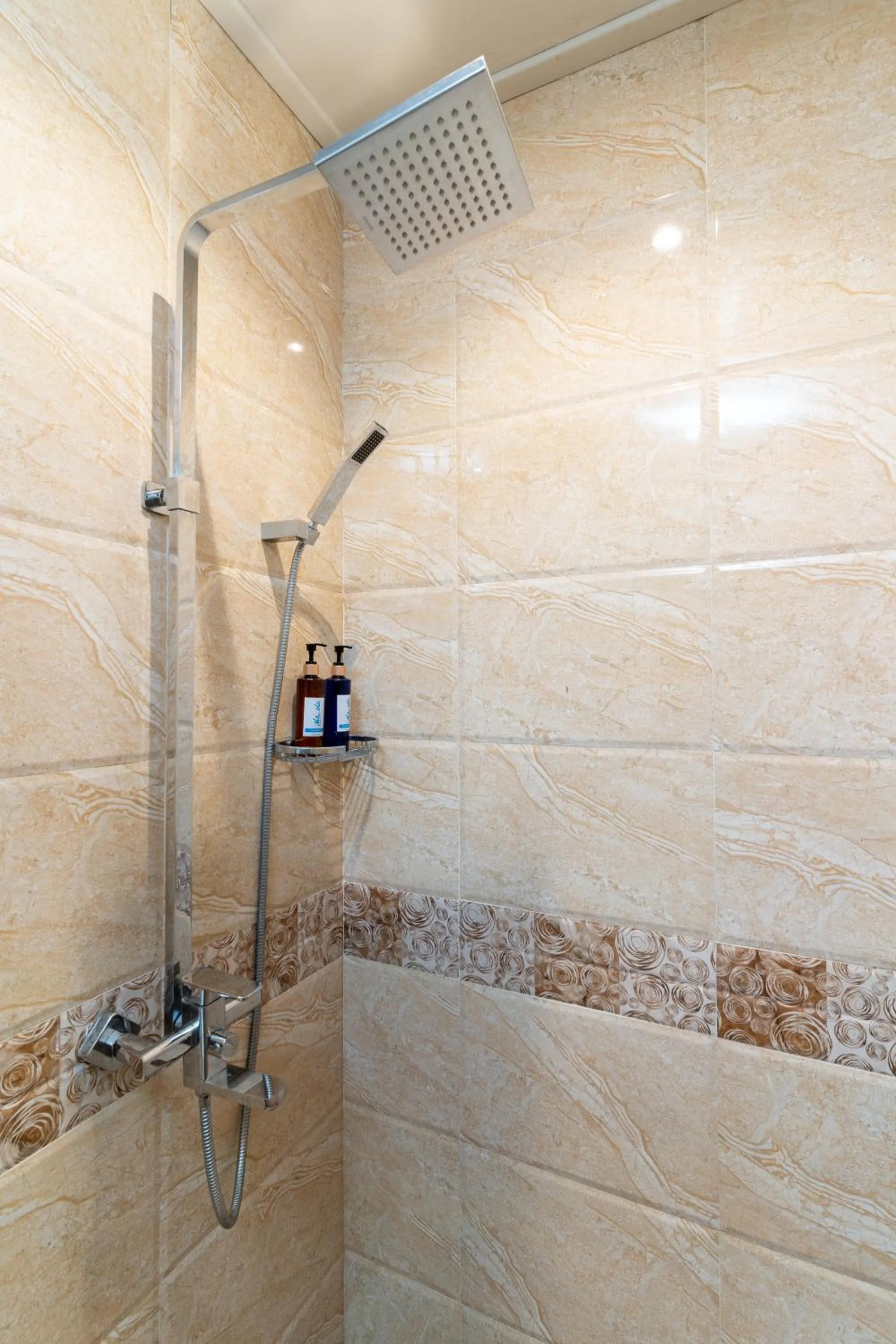 Bathroom in Nala Veli Villa