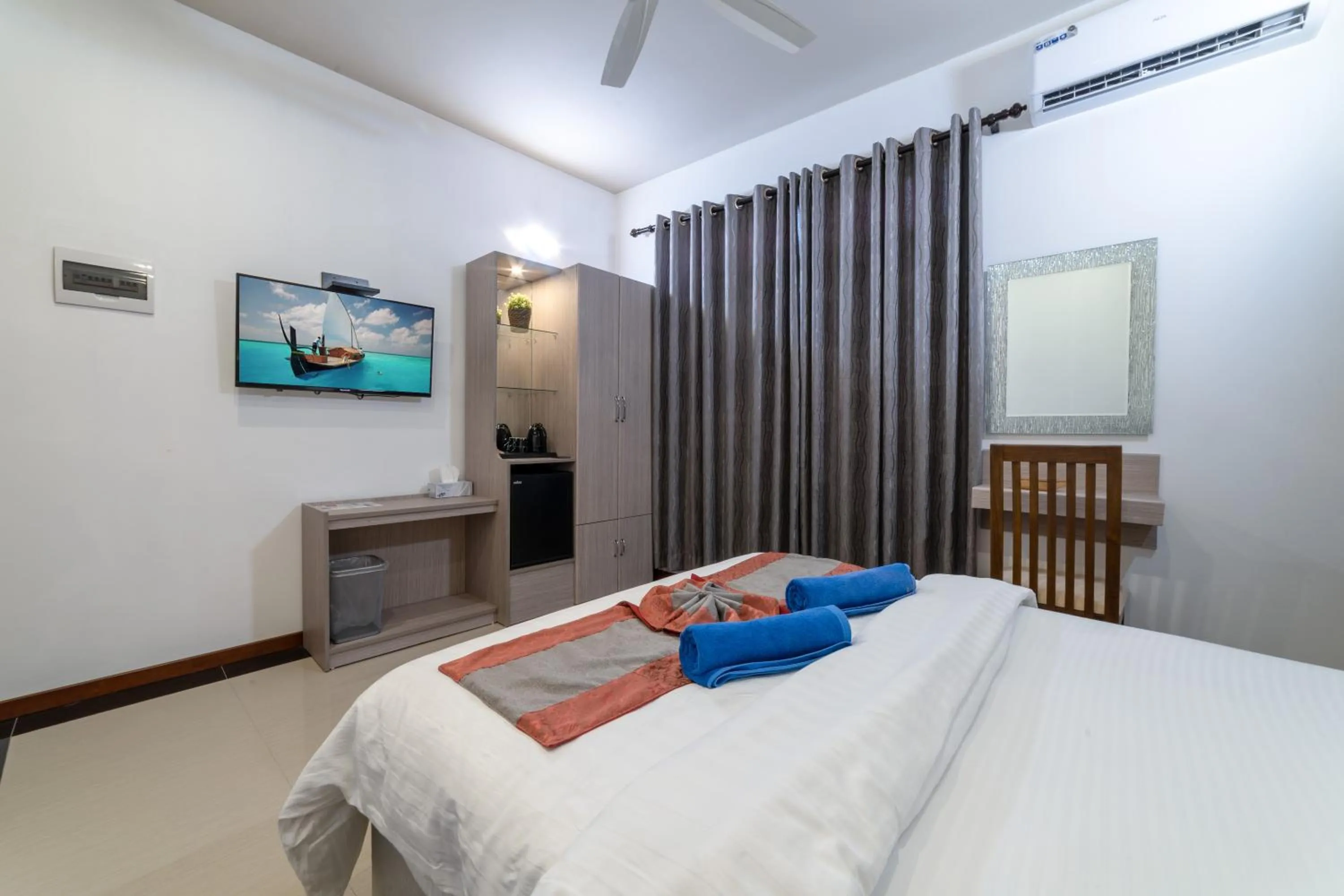 TV and multimedia, Bed in Nala Veli Villa
