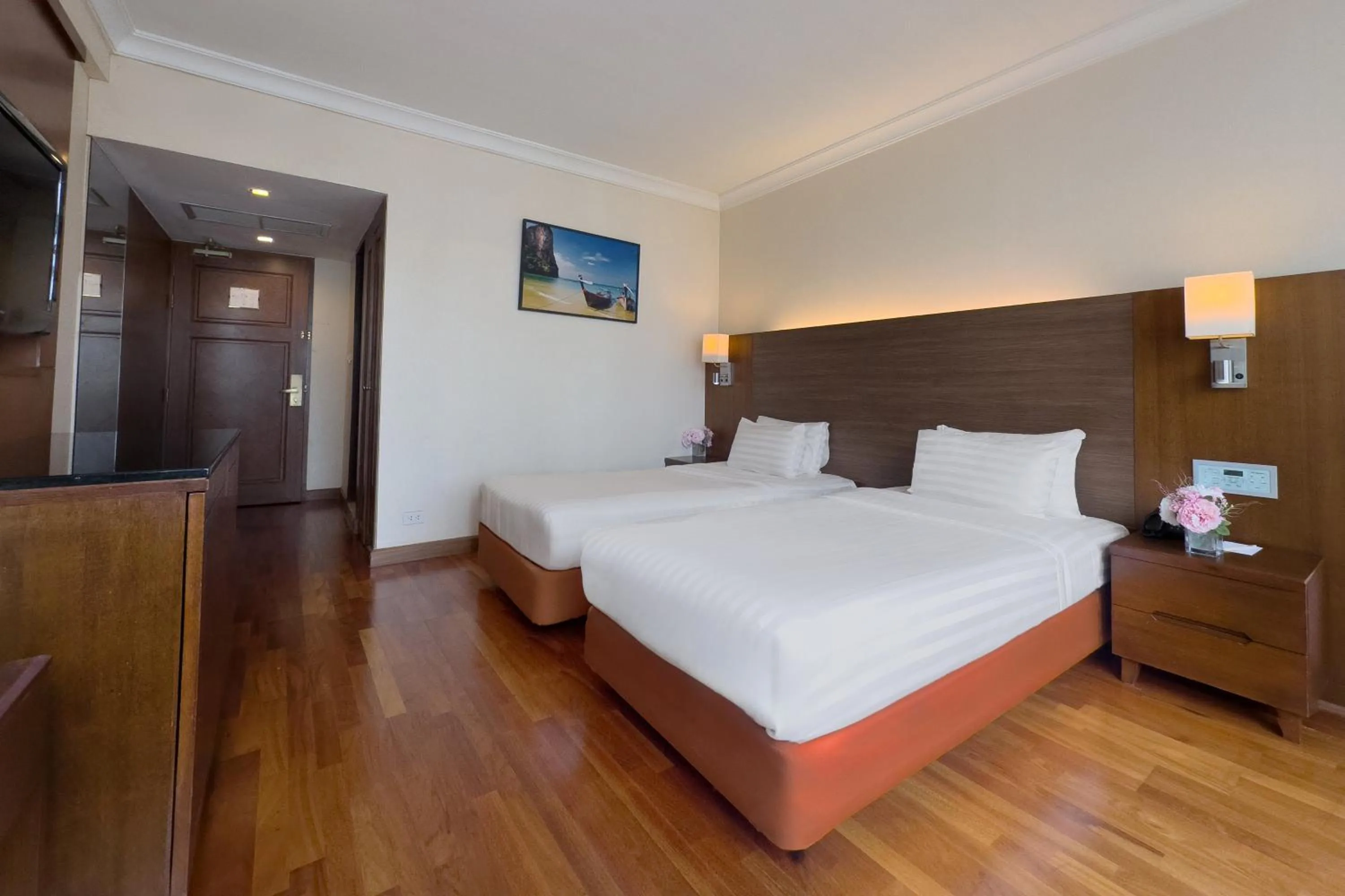 Bed in Rembrandt Hotel Bangkok