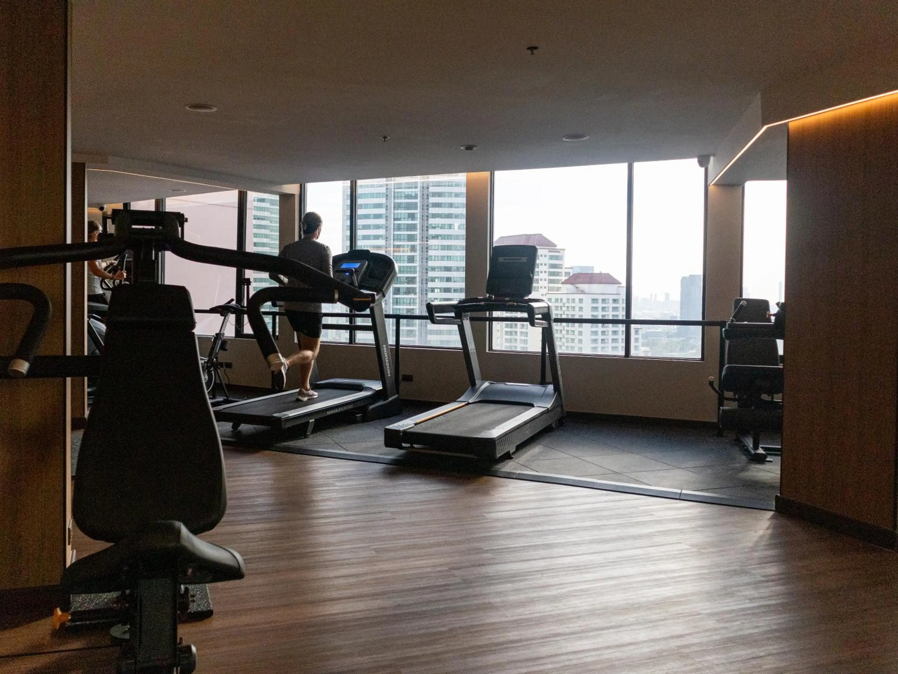 Fitness centre/facilities in Rembrandt Hotel Bangkok
