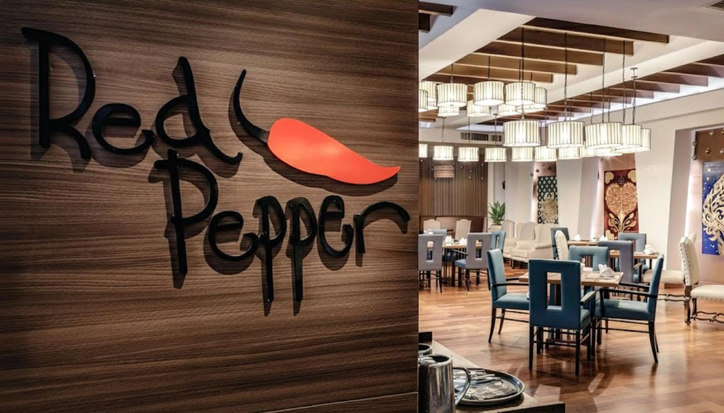 Restaurant/places to eat in Rembrandt Hotel Bangkok