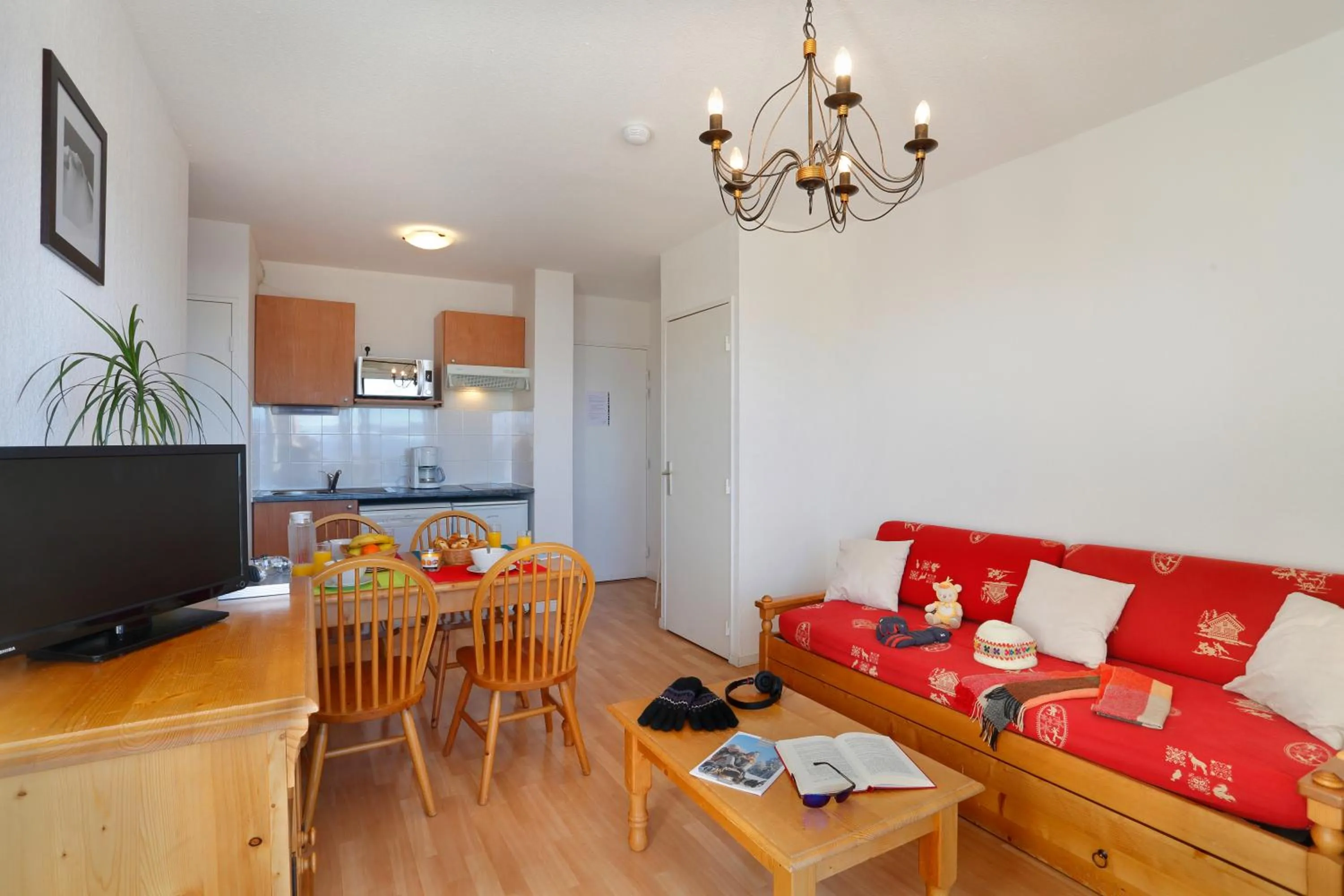 Kitchen or kitchenette in Résidence Néméa Les Chalets Du Belvédère