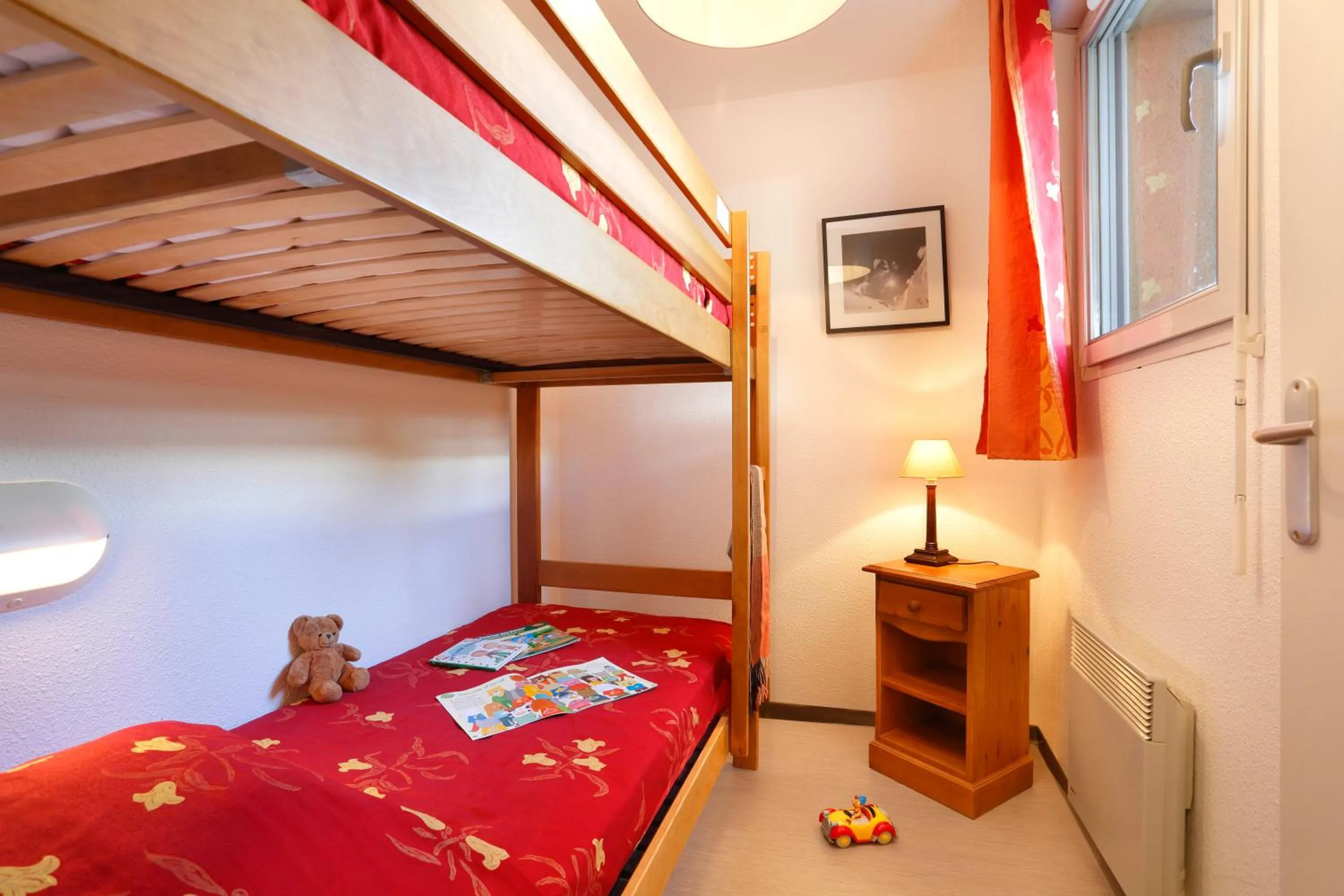 Bedroom, Bed in Résidence Néméa Les Grands Ax