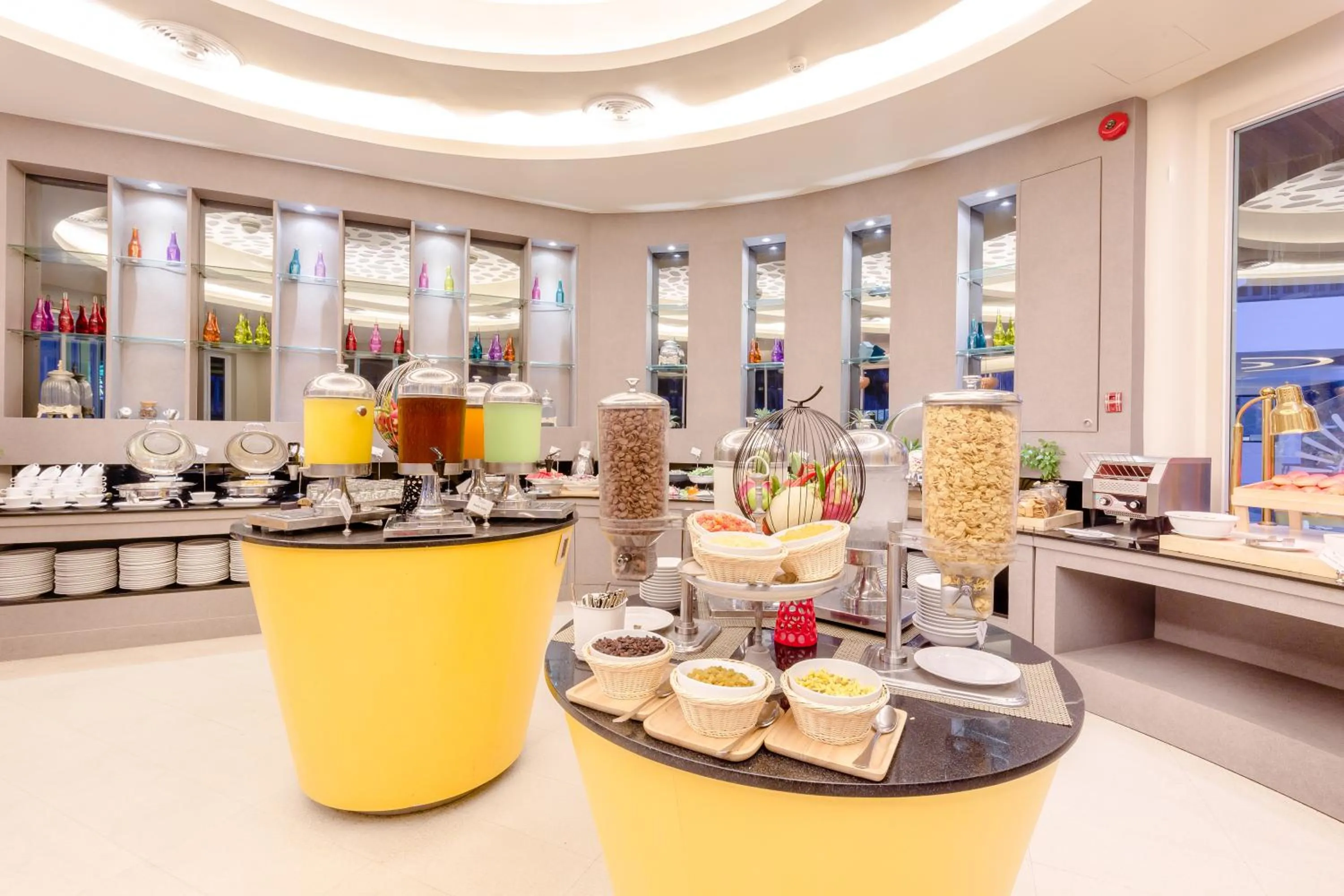 Restaurant/places to eat in The Beach Boutique House