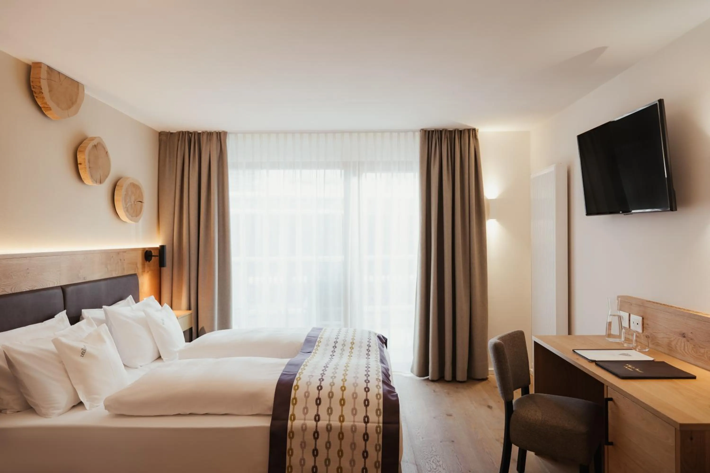 Bedroom, Bed in Hotel Diamant