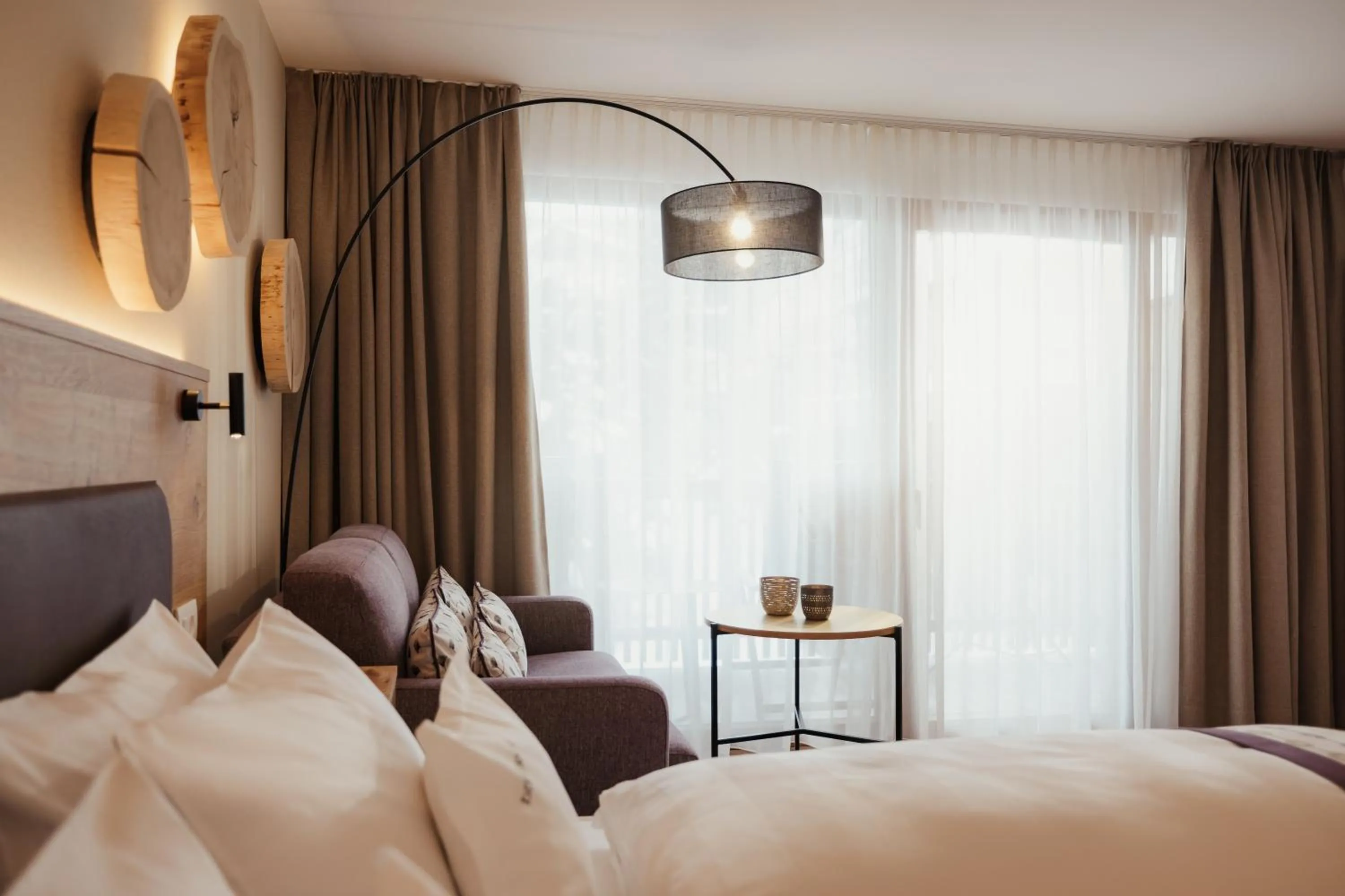 fireplace, Bed in Hotel Diamant