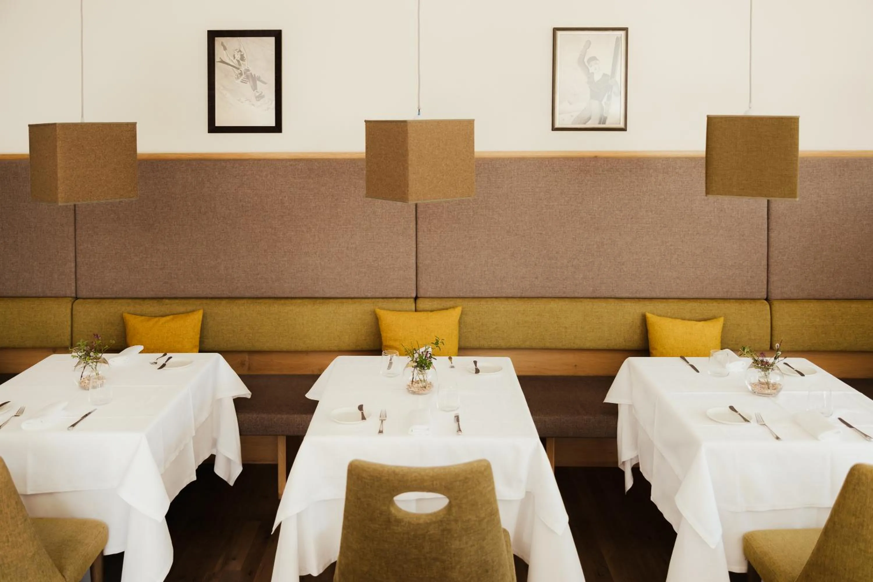 Restaurant/places to eat in Hotel Diamant