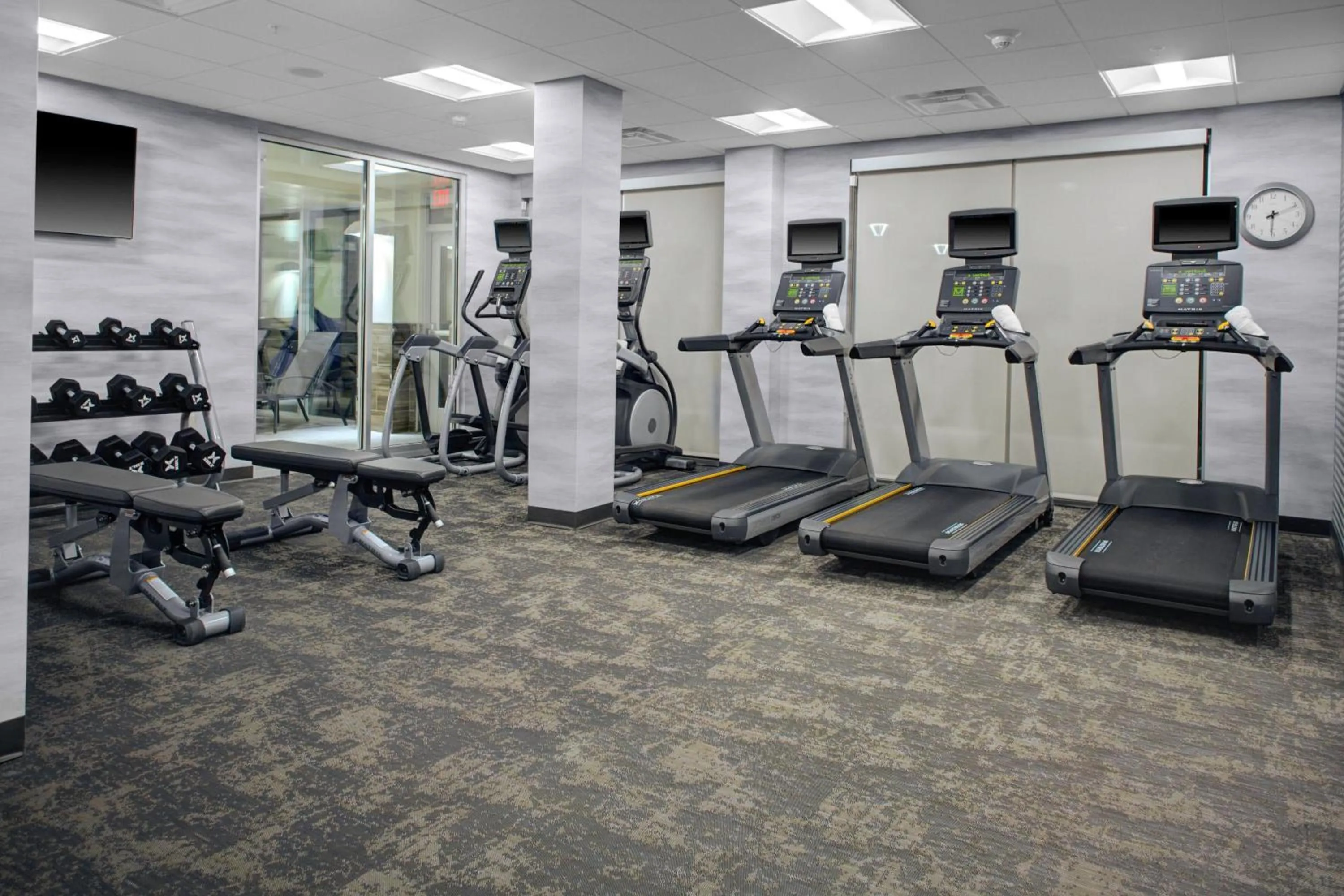 Fitness centre/facilities in Fairfield Inn & Suites by Marriott Roanoke Salem