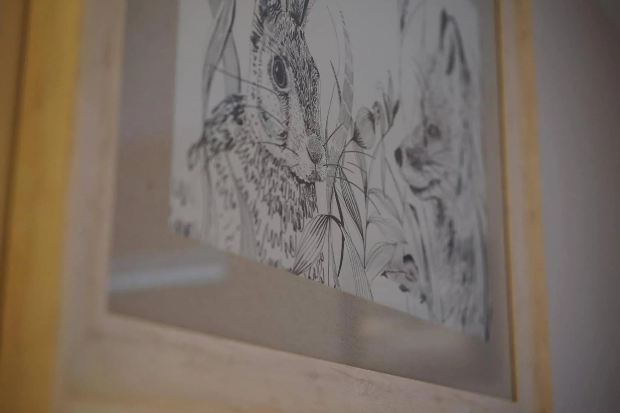 Decorative detail in The Horseshoe Inn