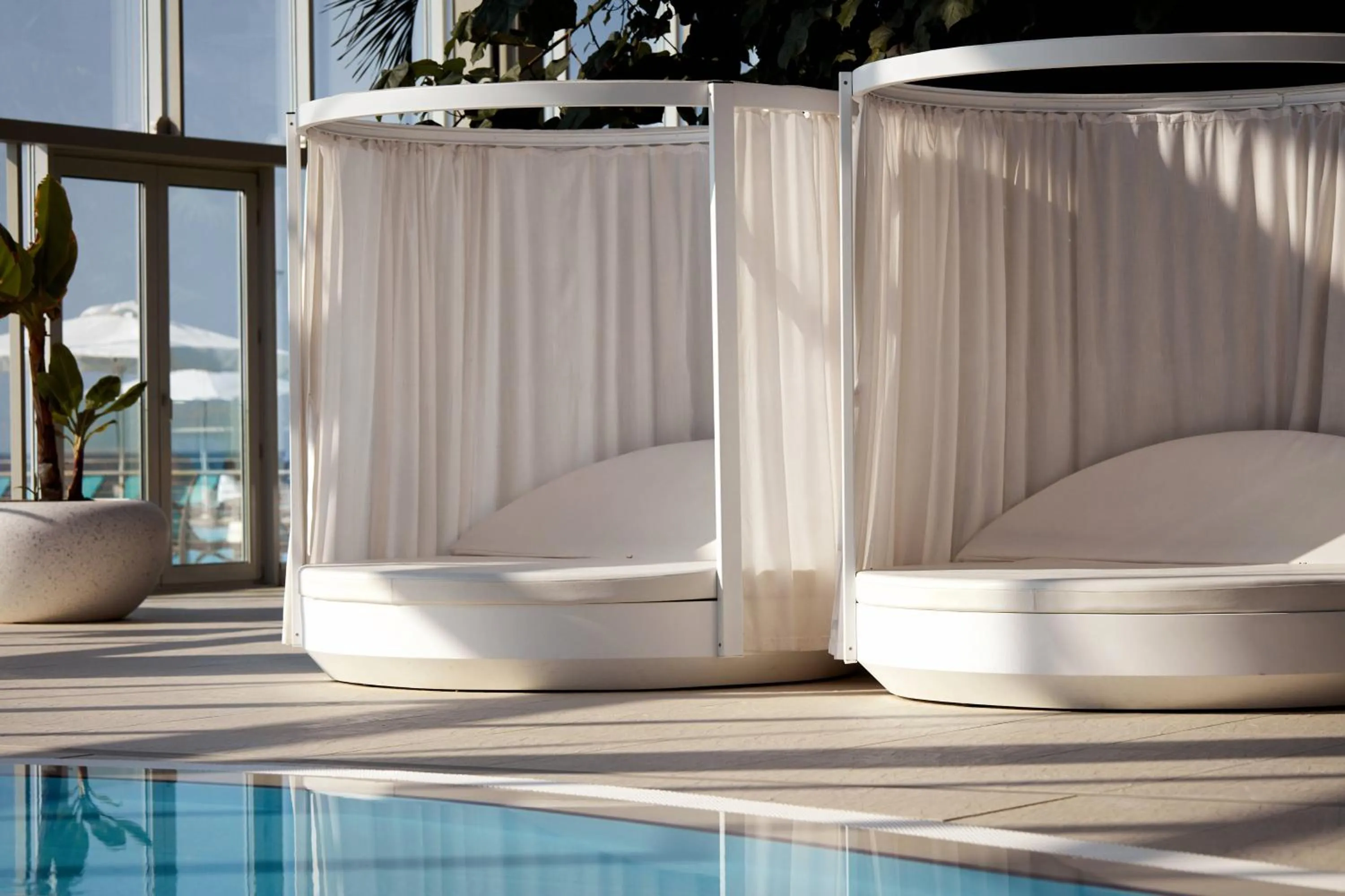 Swimming pool in Paragraph Resort & Spa Shekvetili, Autograph Collection