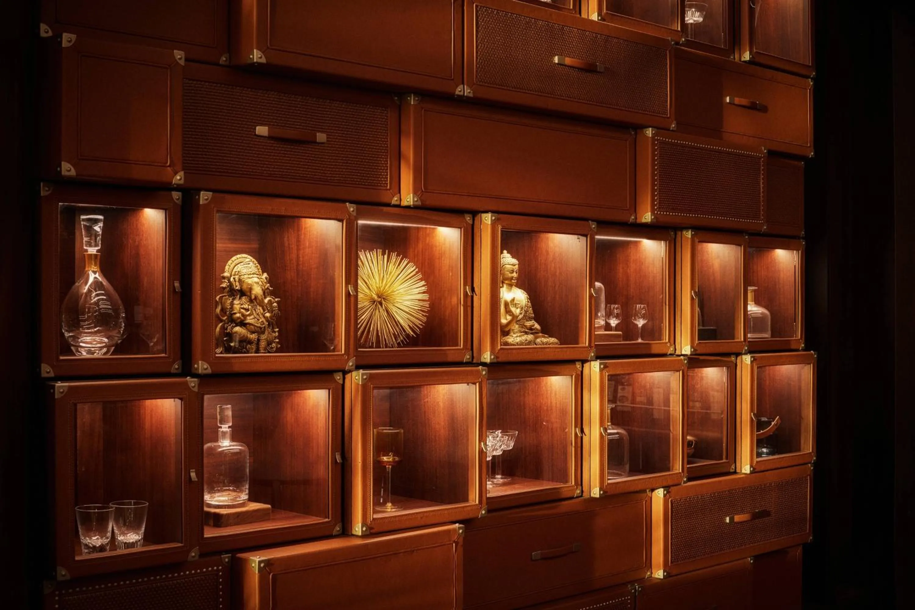 Lounge or bar in Paragraph Resort & Spa Shekvetili, Autograph Collection