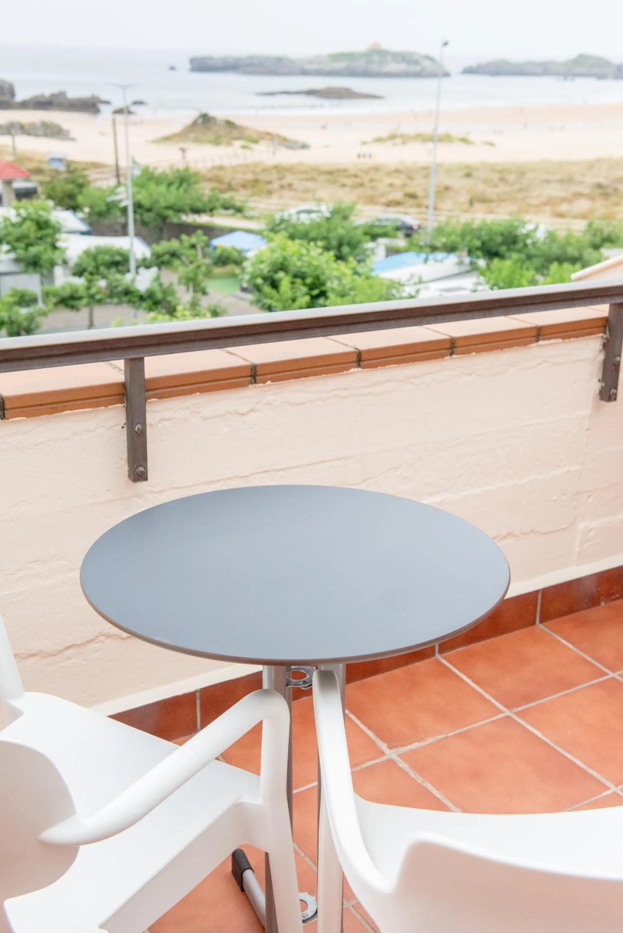 Beach in Apartamentos Suaces