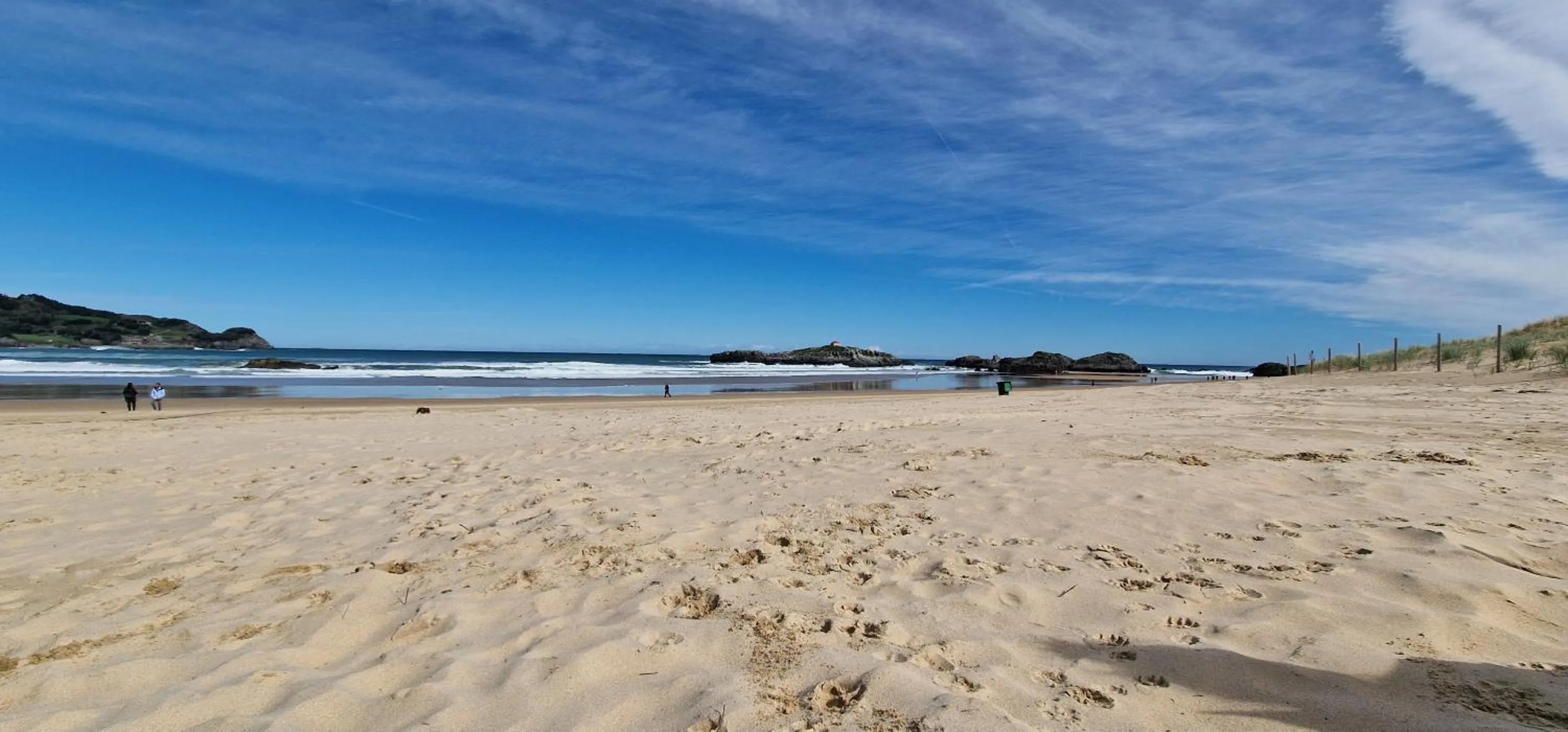 Beach in Apartamentos Suaces
