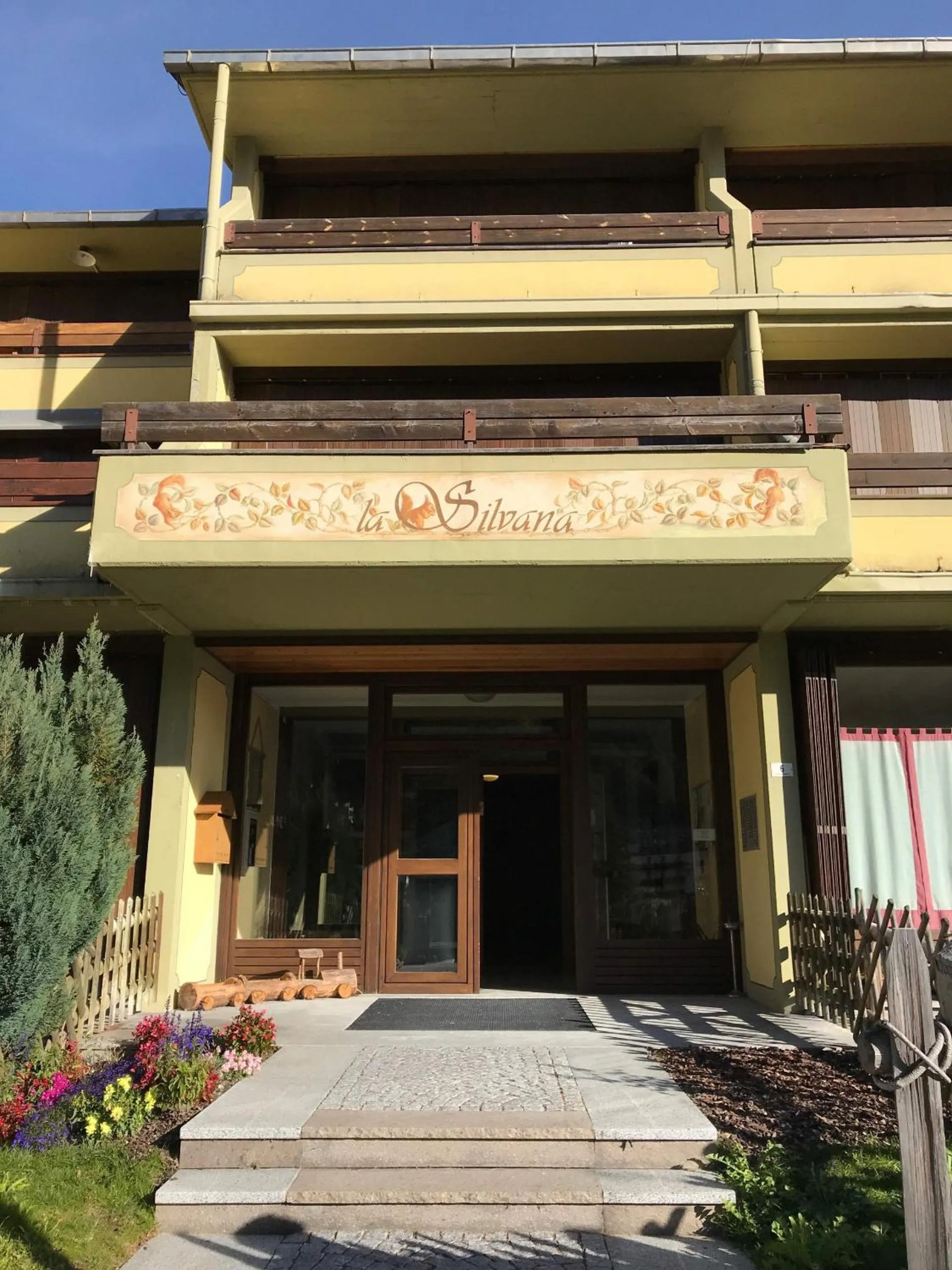 Property building in Residenza Silvana