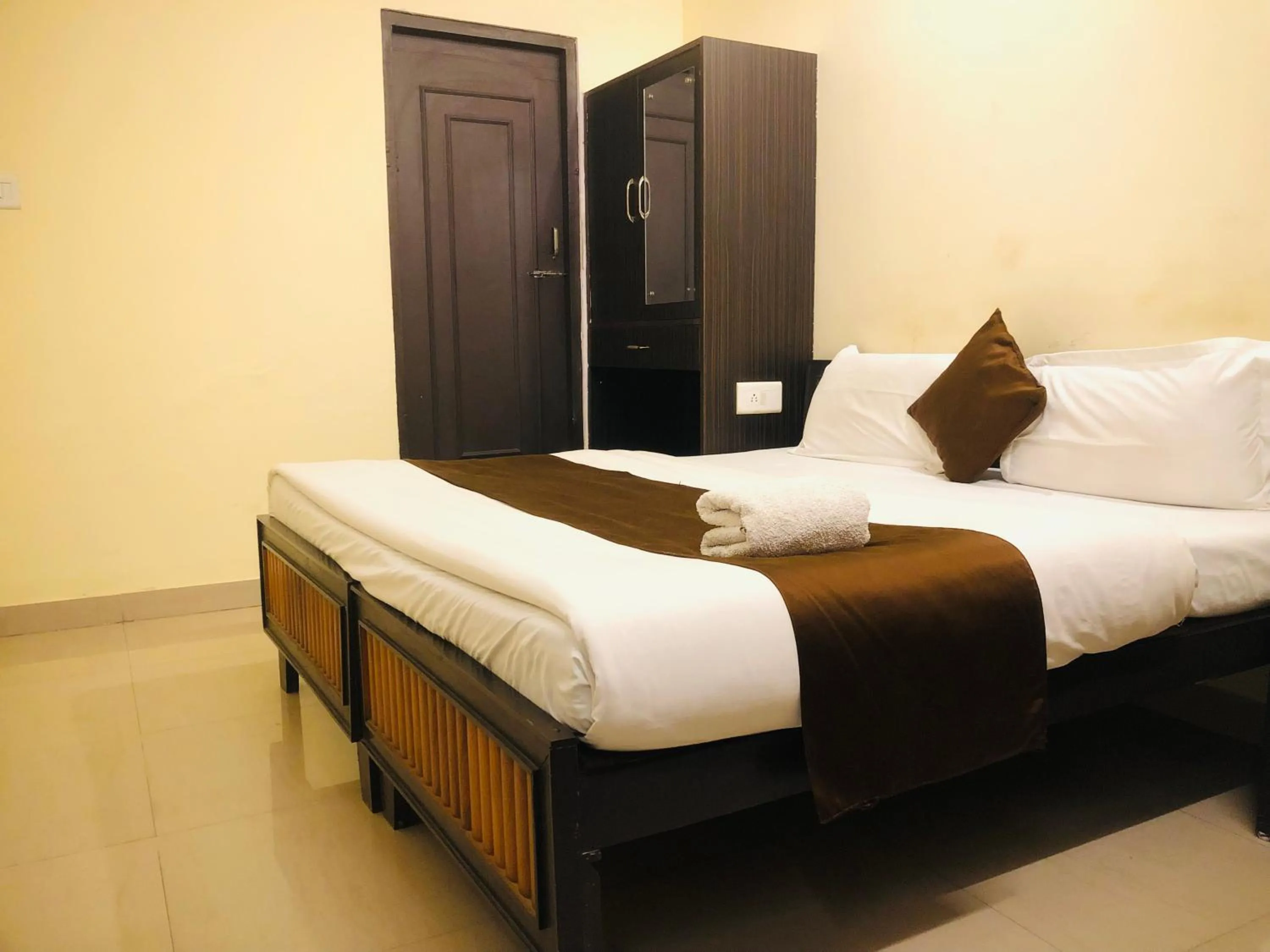 Photo of the whole room in Hotel Ranthambore Haveli