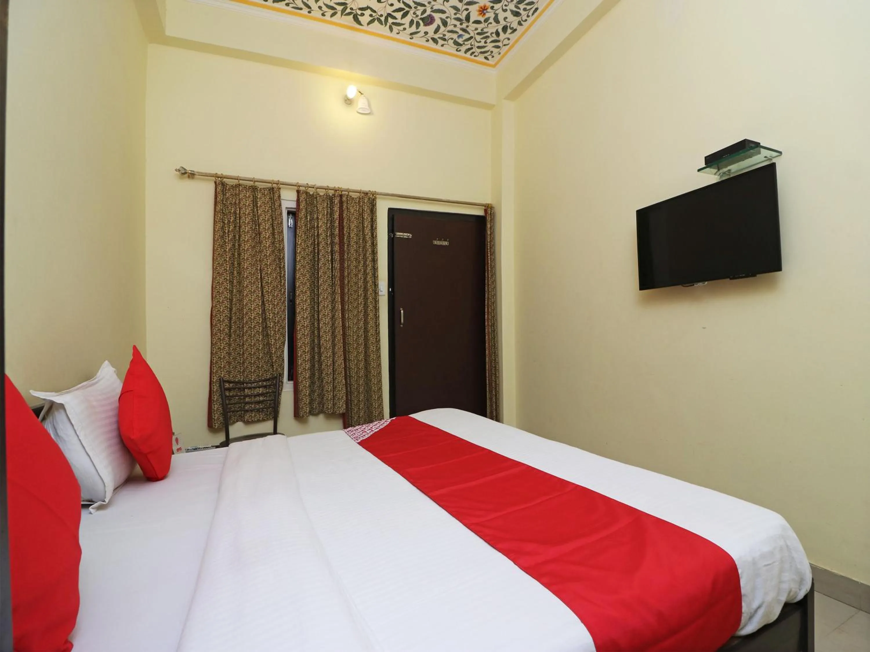 TV and multimedia in Hotel Ranthambore Haveli