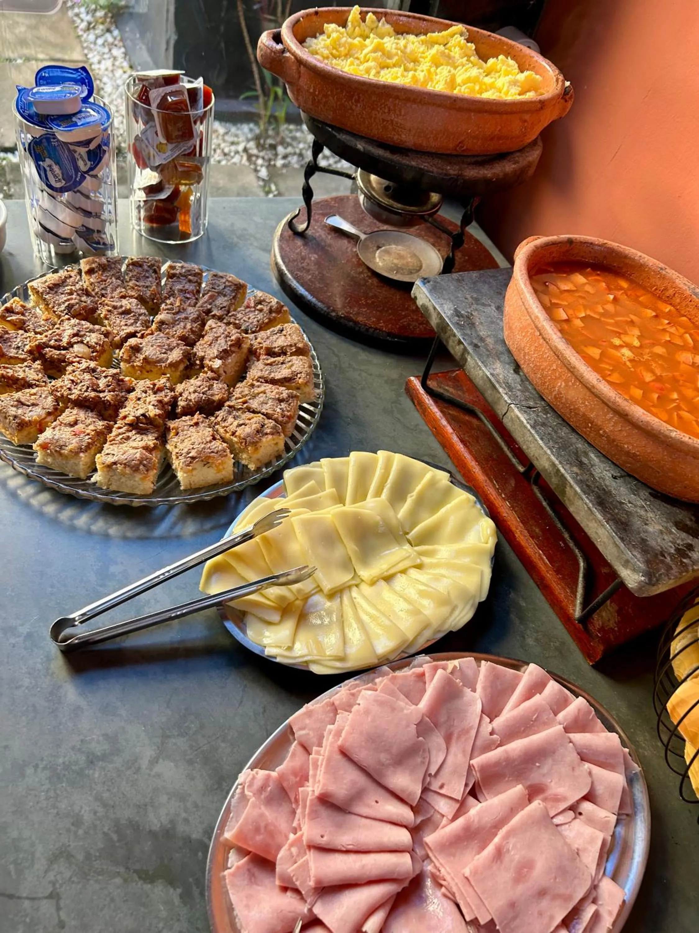 Food and drinks in Pousada Sonho Verde