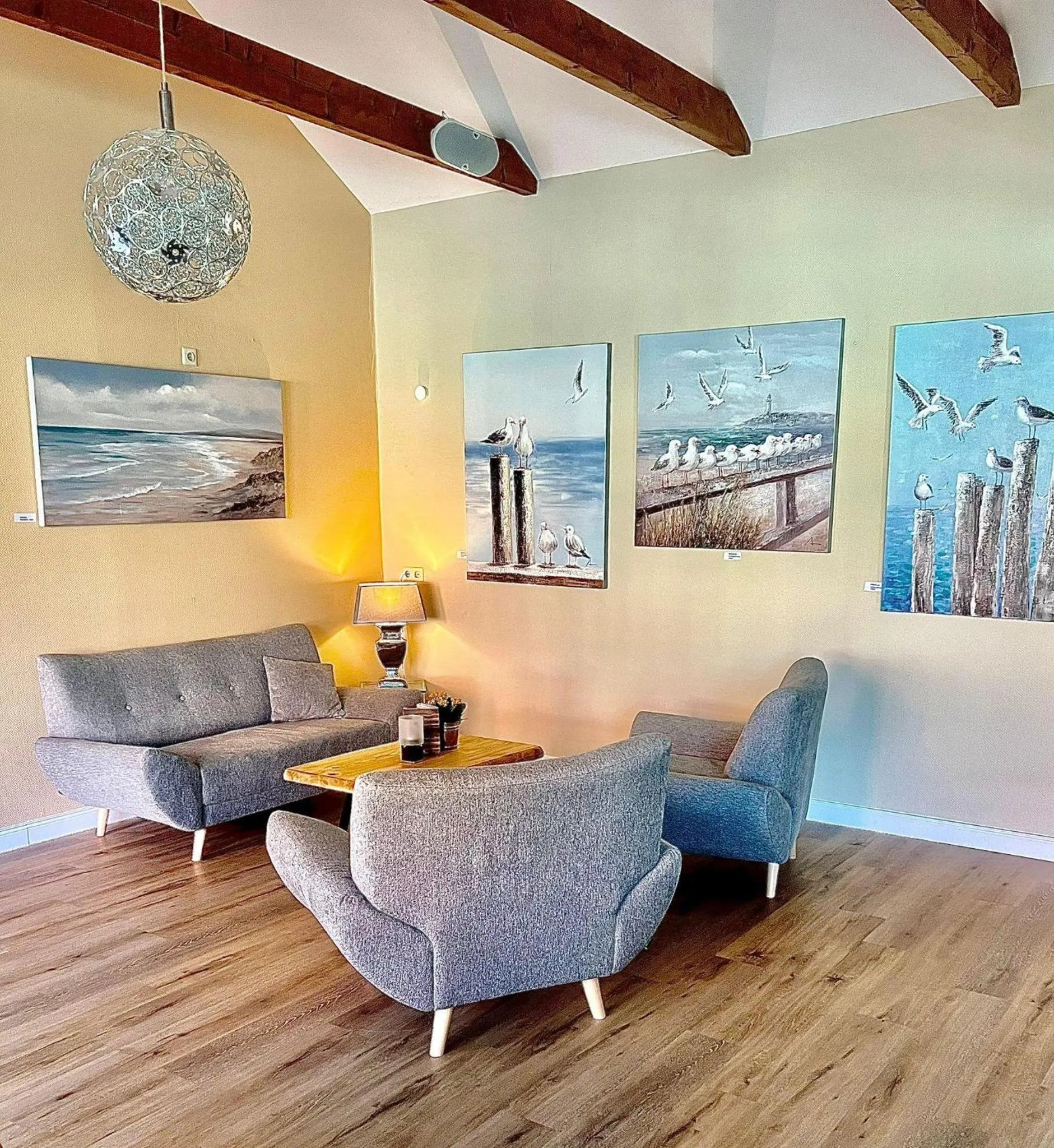 Lounge or bar in Der Romantik-Hof Greetsiel