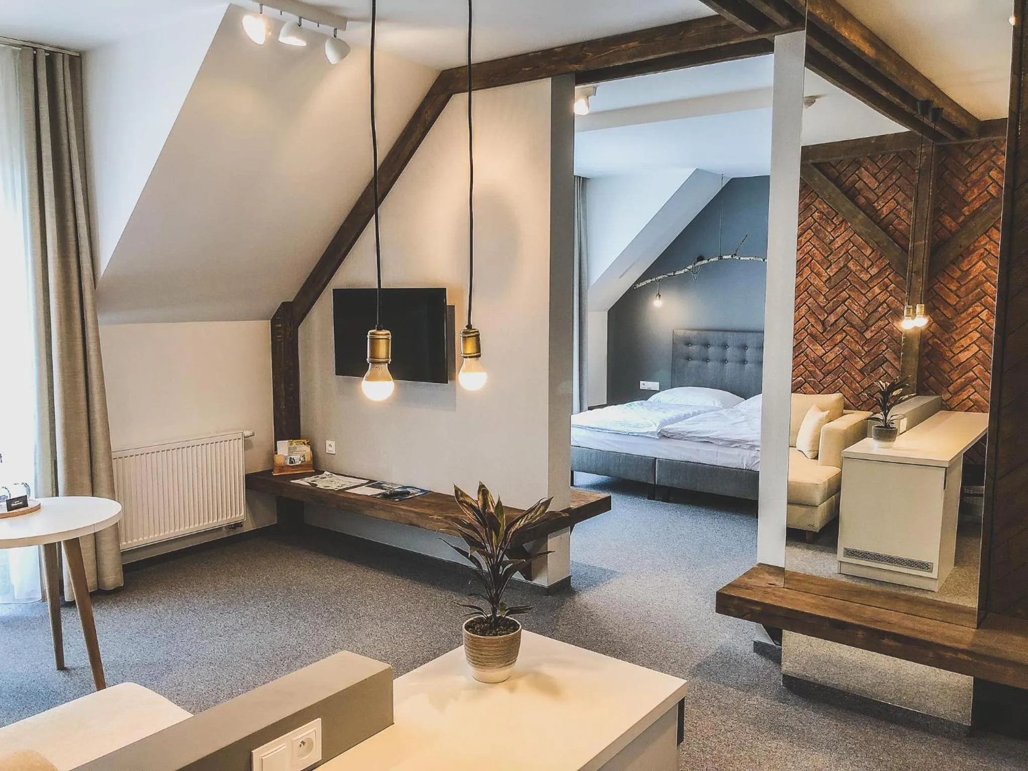 Living room, Bed in Hotel Górecznik