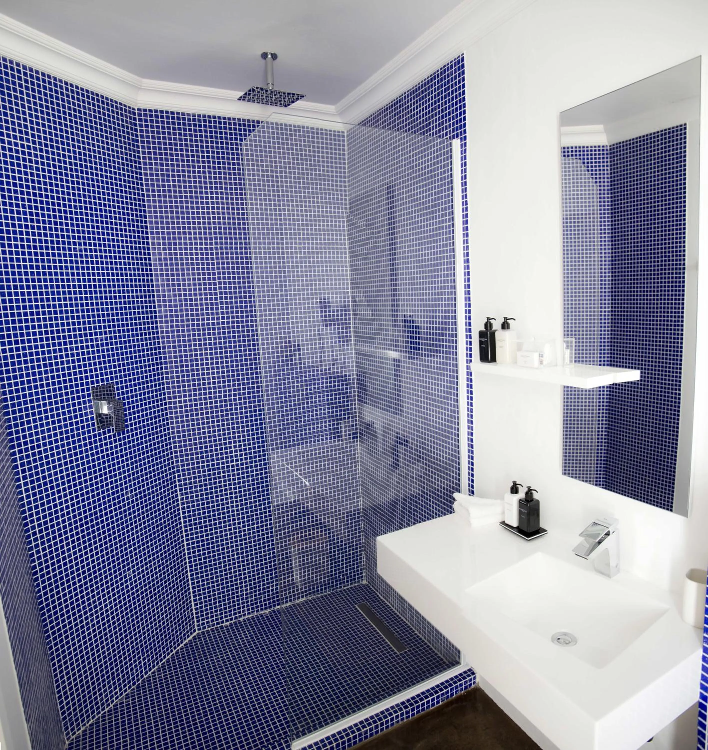 Bathroom in The Rez Guesthouse