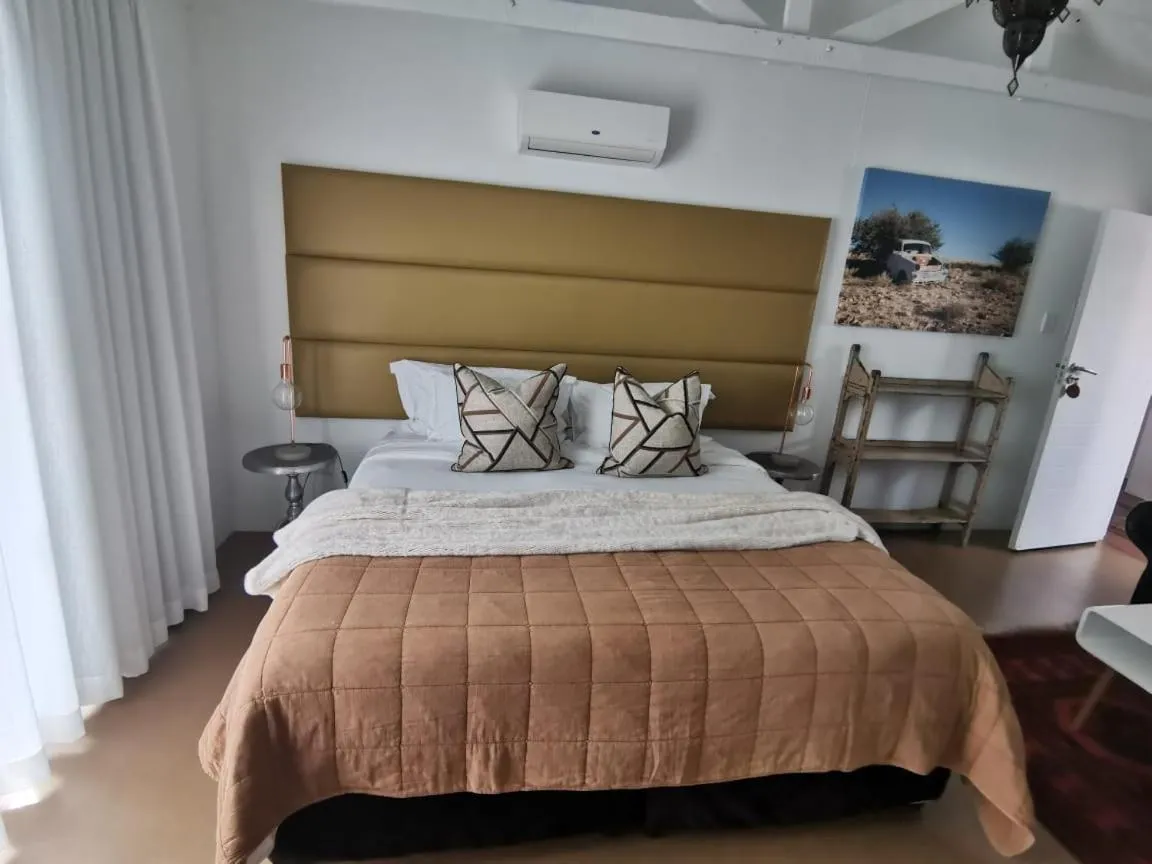 Bed in The Rez Guesthouse