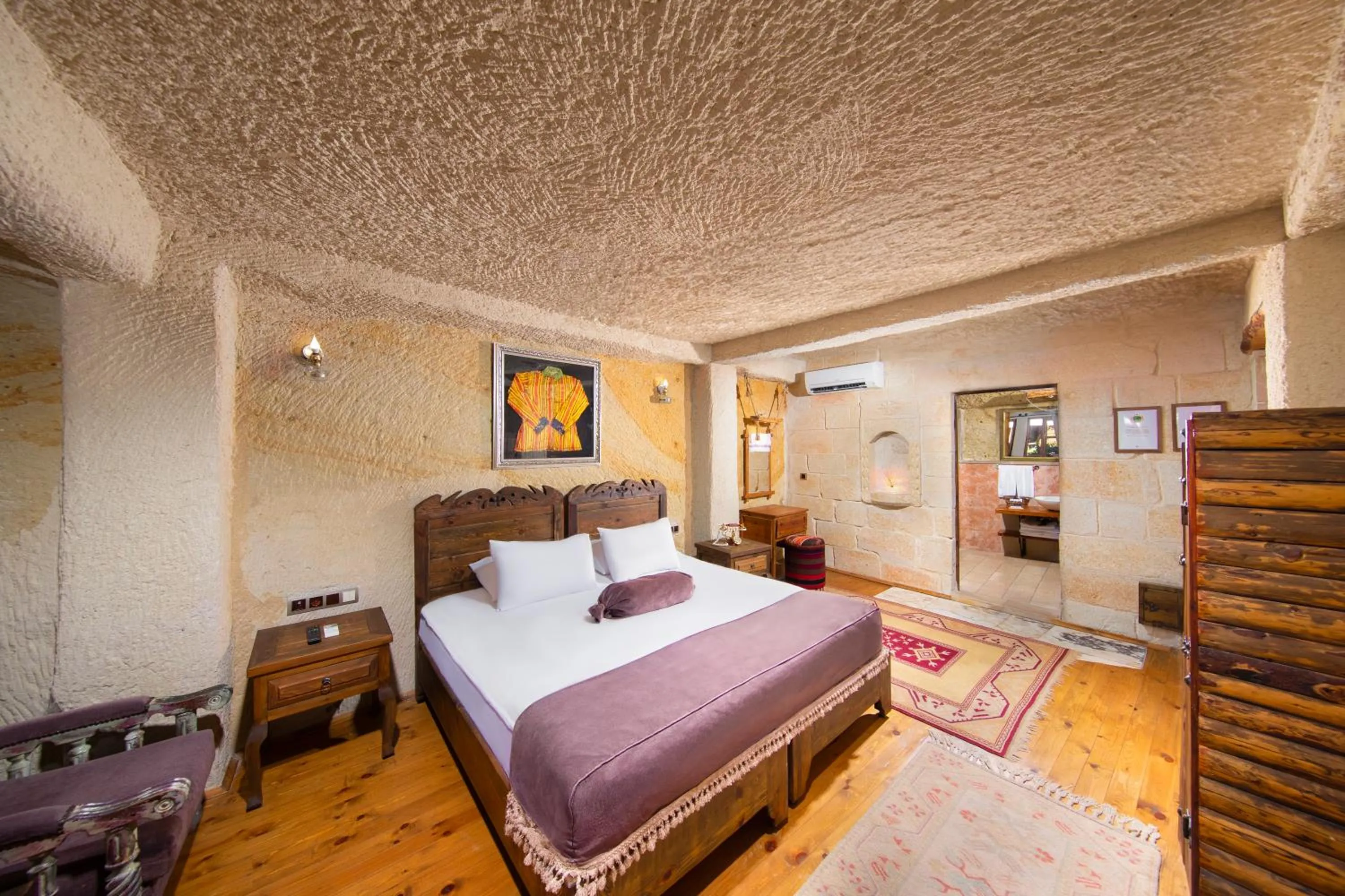 Photo of the whole room, Bed in Aja Cappadocia Cave Hotel