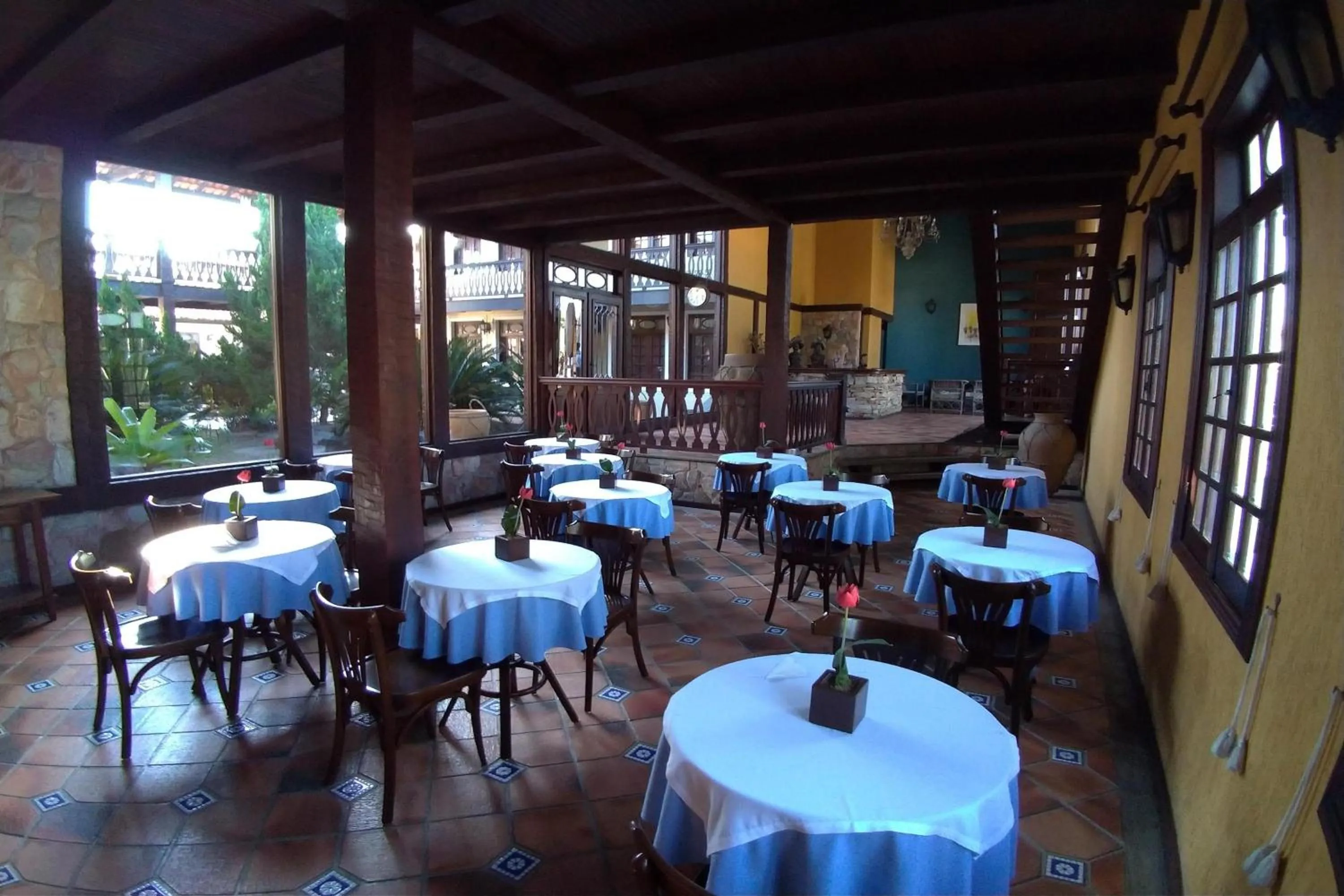 Restaurant/places to eat in OYO Hotel La Dolce Vita, Rio das Ostras