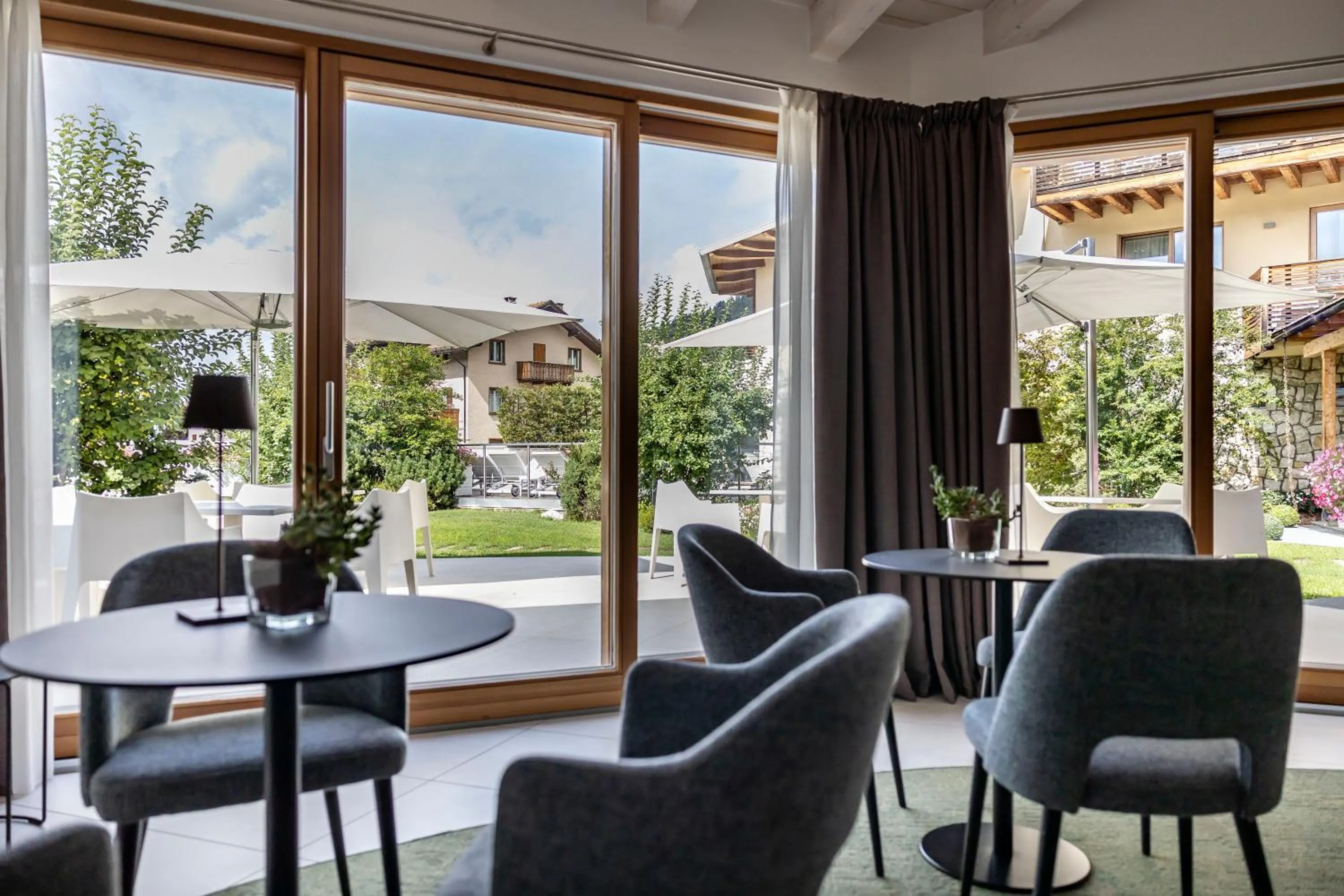 Lounge or bar in Blu Hotel Natura & Spa - Adults Only