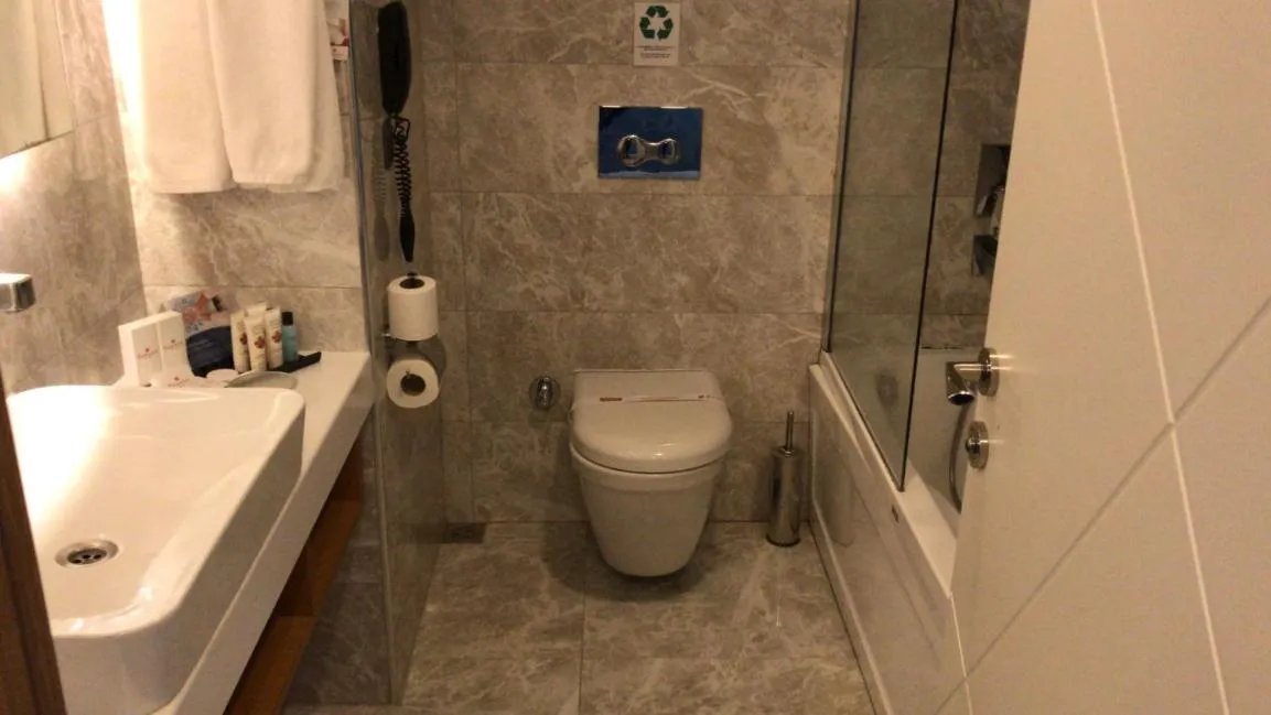 Bathroom in Ramada By Wyndham Giresun Piraziz