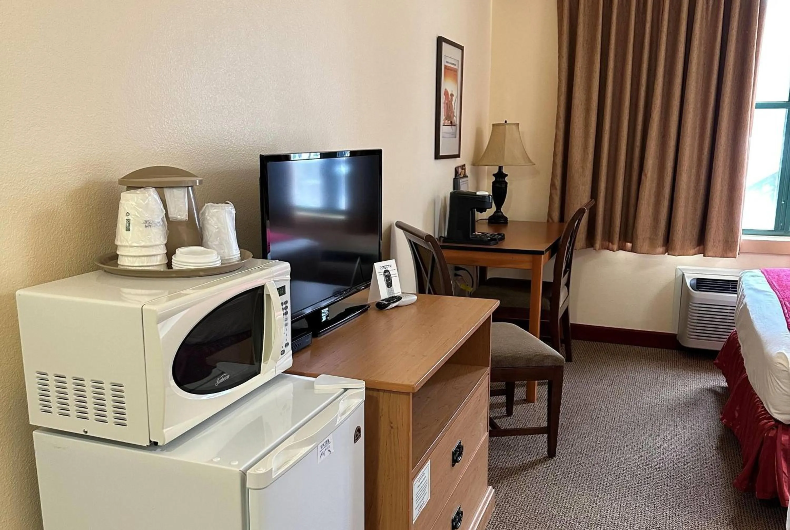 Bed in Travelodge by Wyndham Deadwood