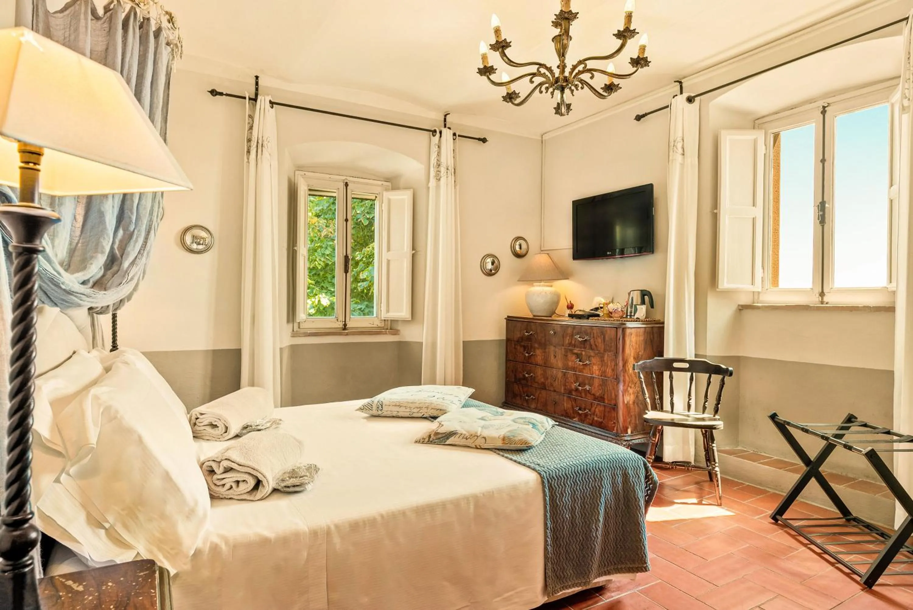 Bedroom, Bed in I Capricci Di Merion - Resort & Spa