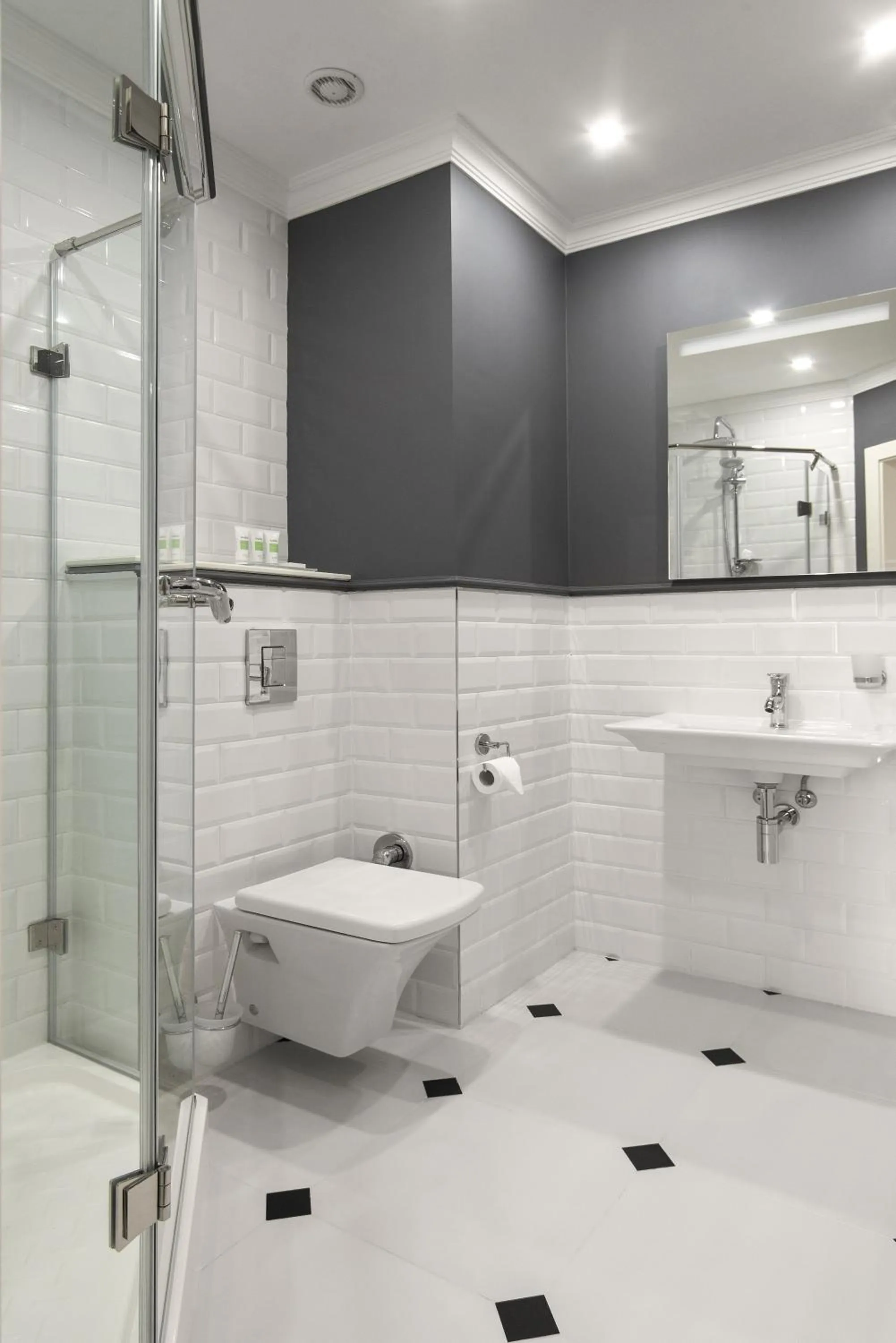 Bathroom in London Boutique Hotel