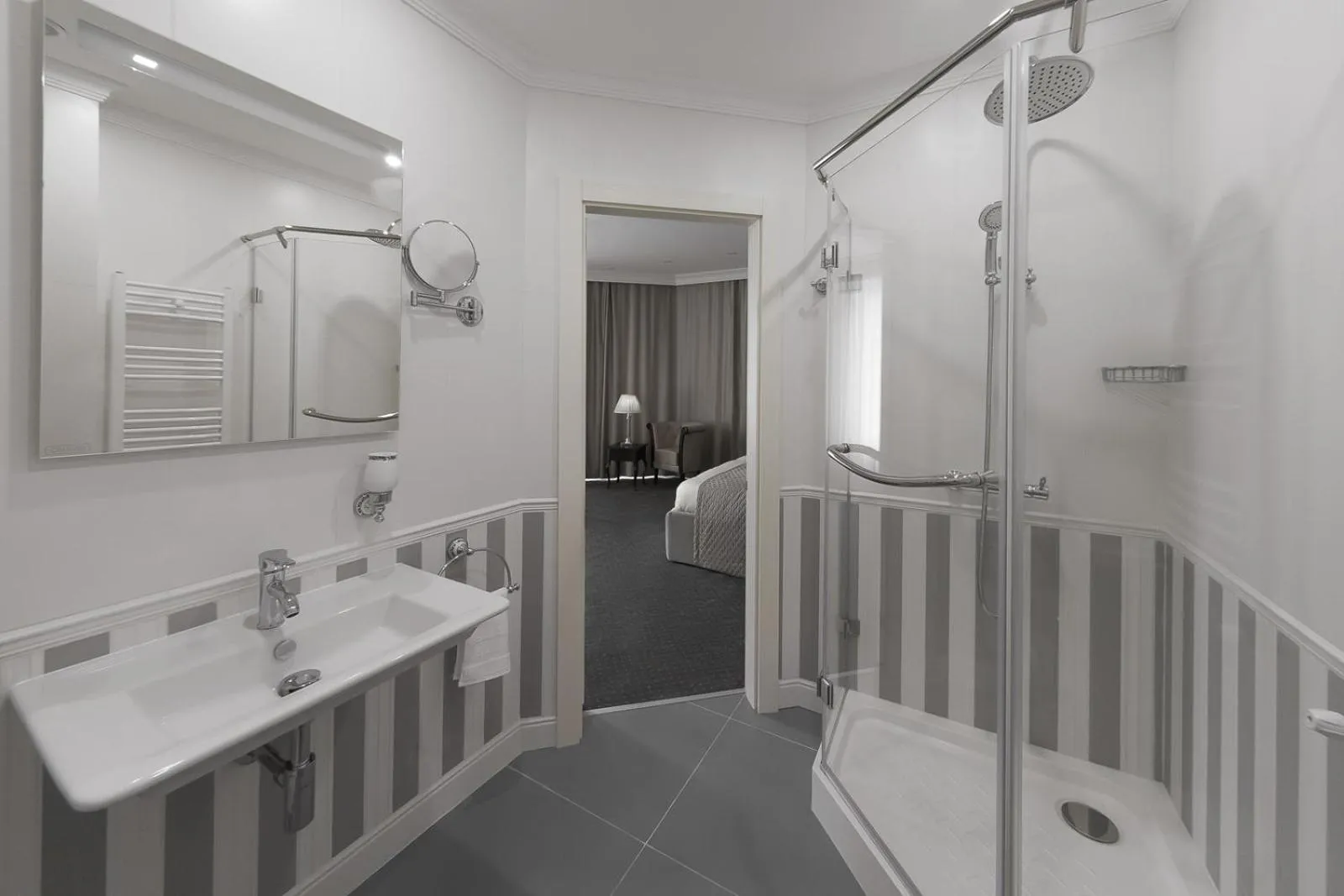 Bathroom in London Boutique Hotel