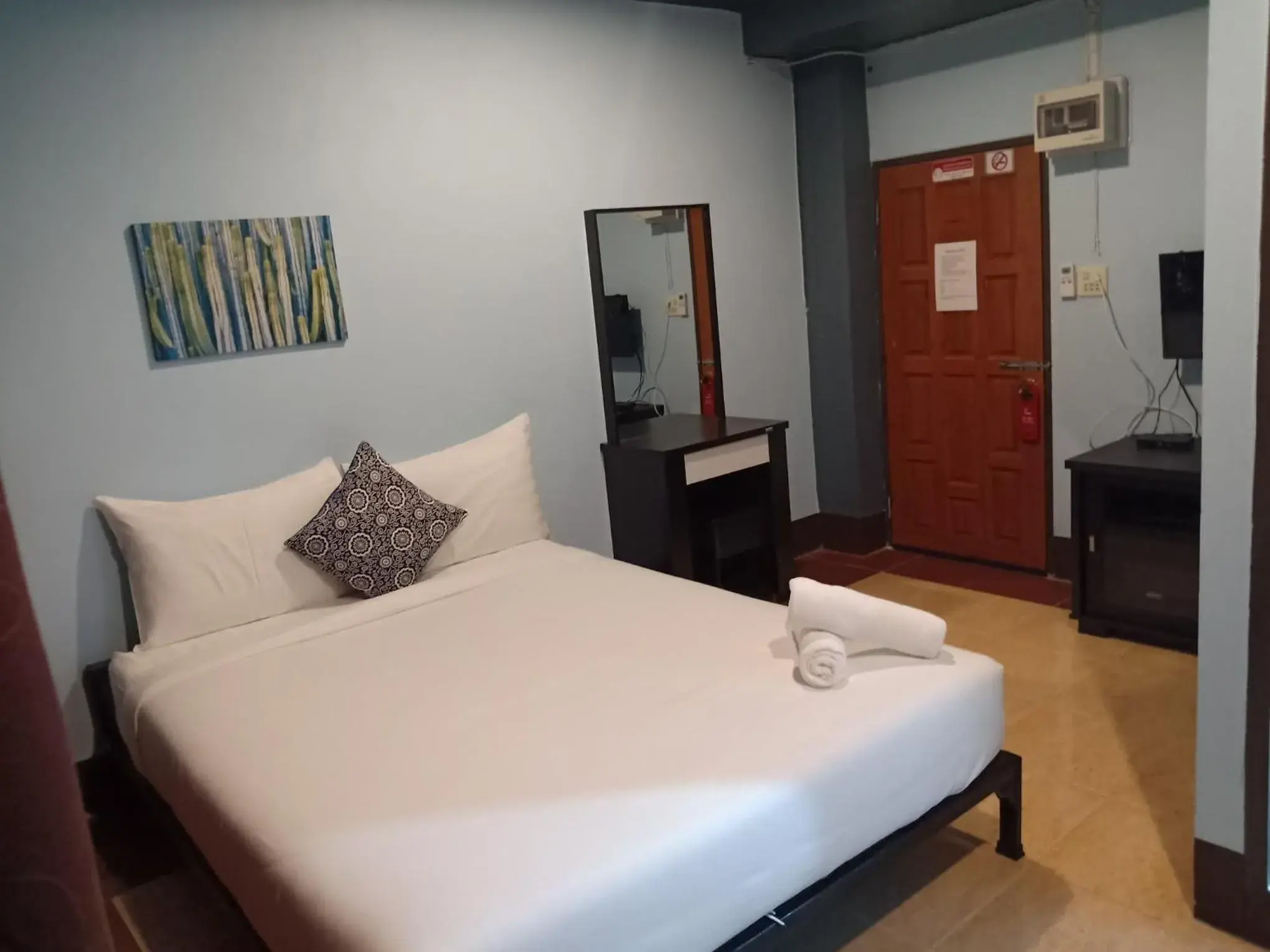 Standard Apartment in M Place Standard Apartment in M Place