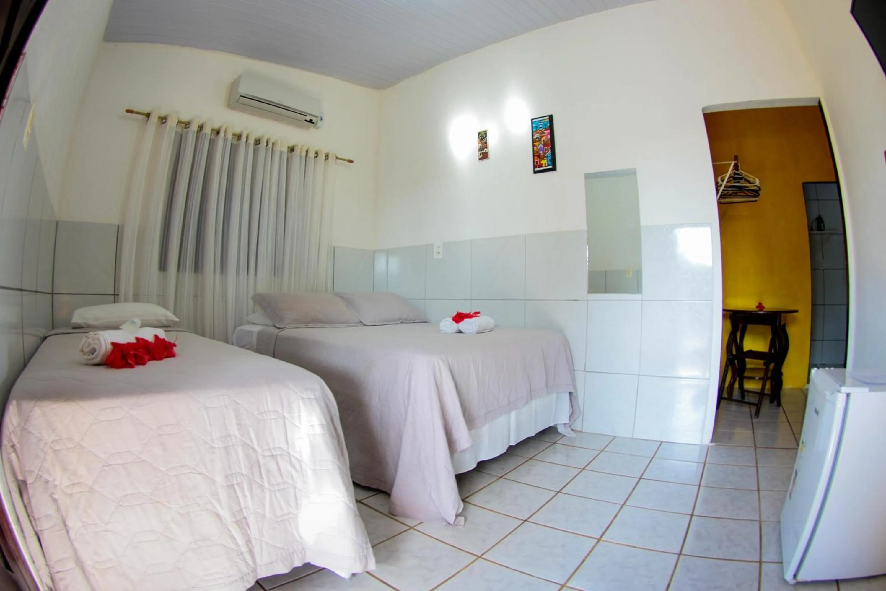 Bedroom, Bed in Pousada Leão Marinho