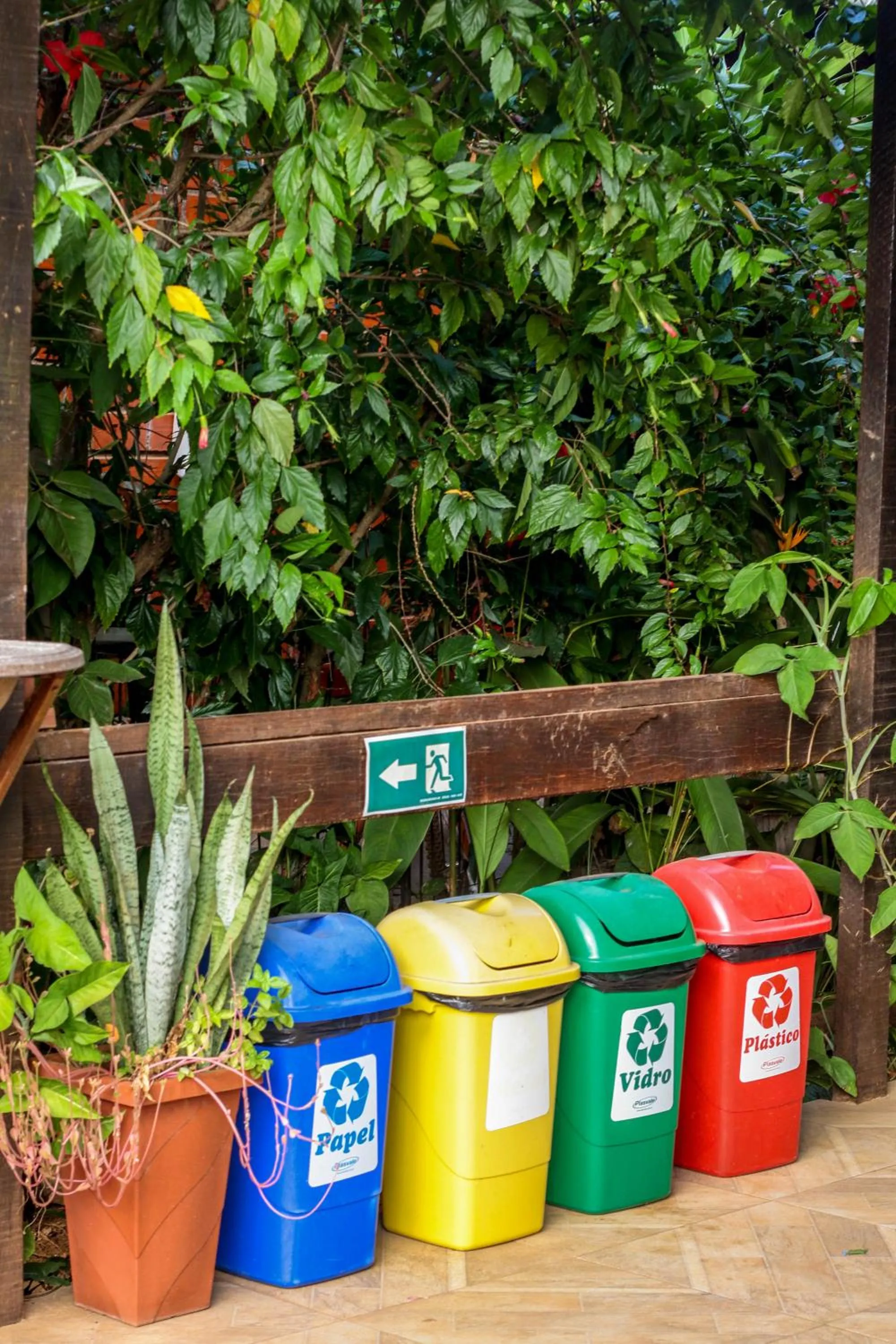 Patio in Pousada Leão Marinho