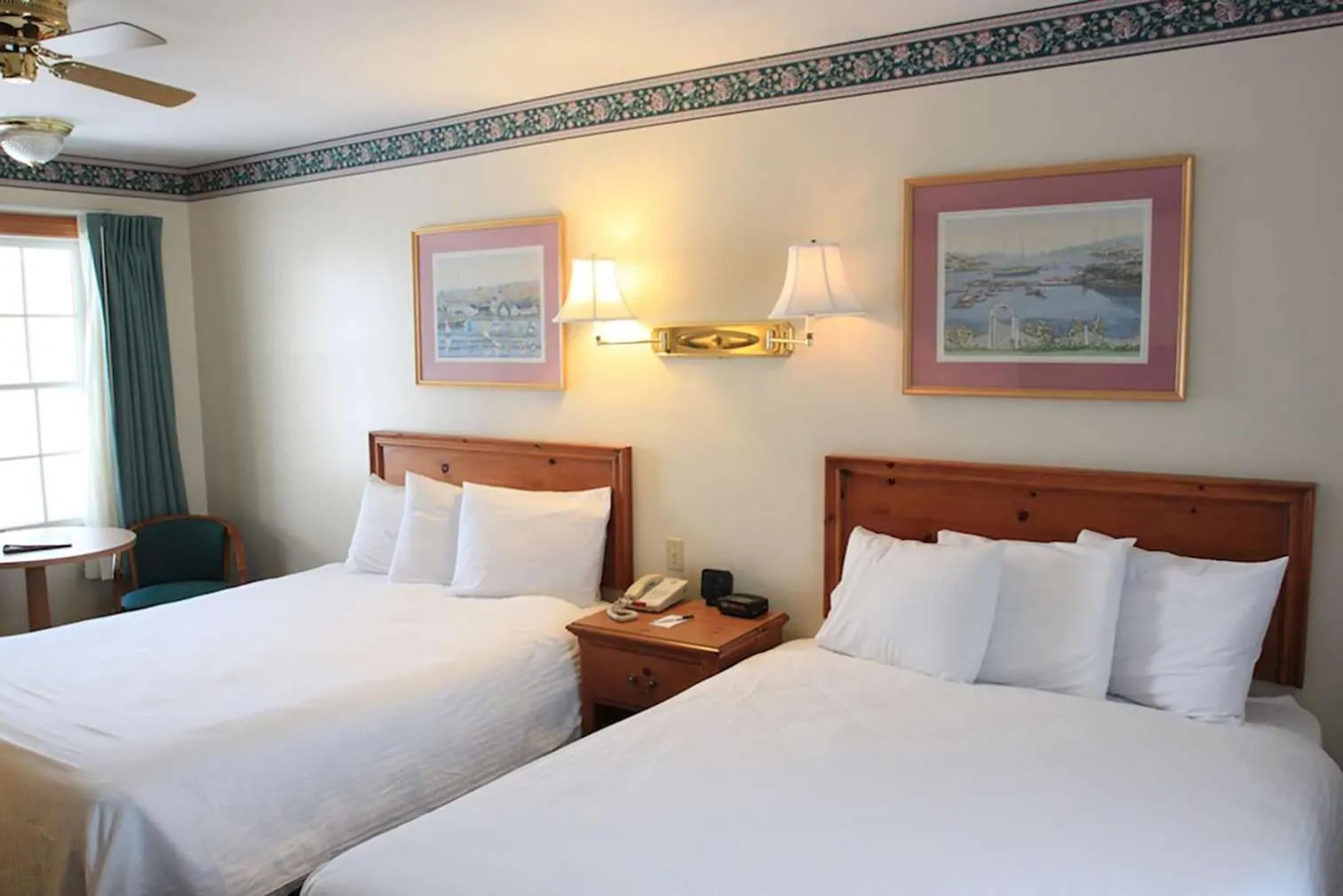 Two Queen Marina Front in Tugboat Inn