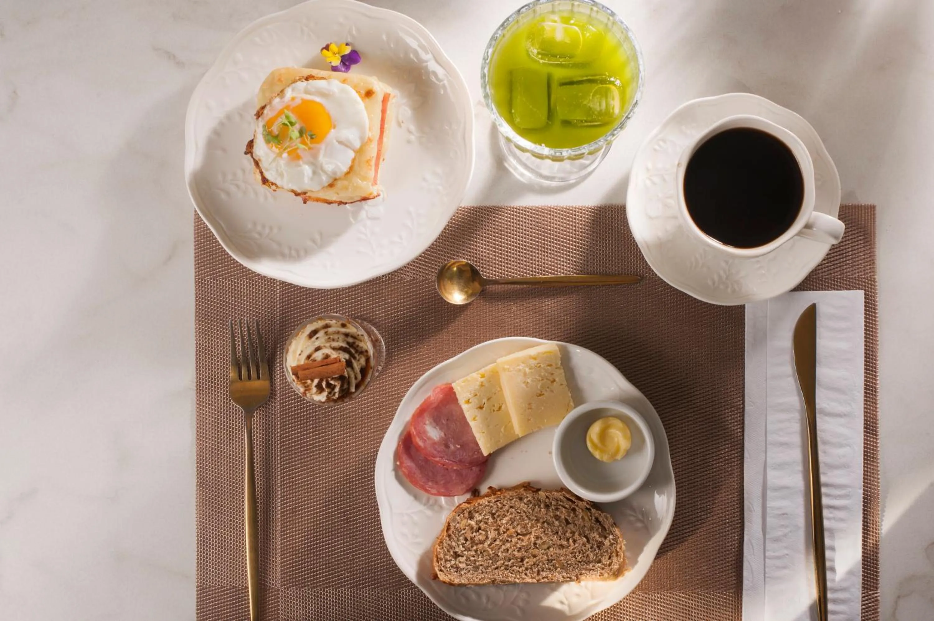 Food in Blumen Hotel Boutique