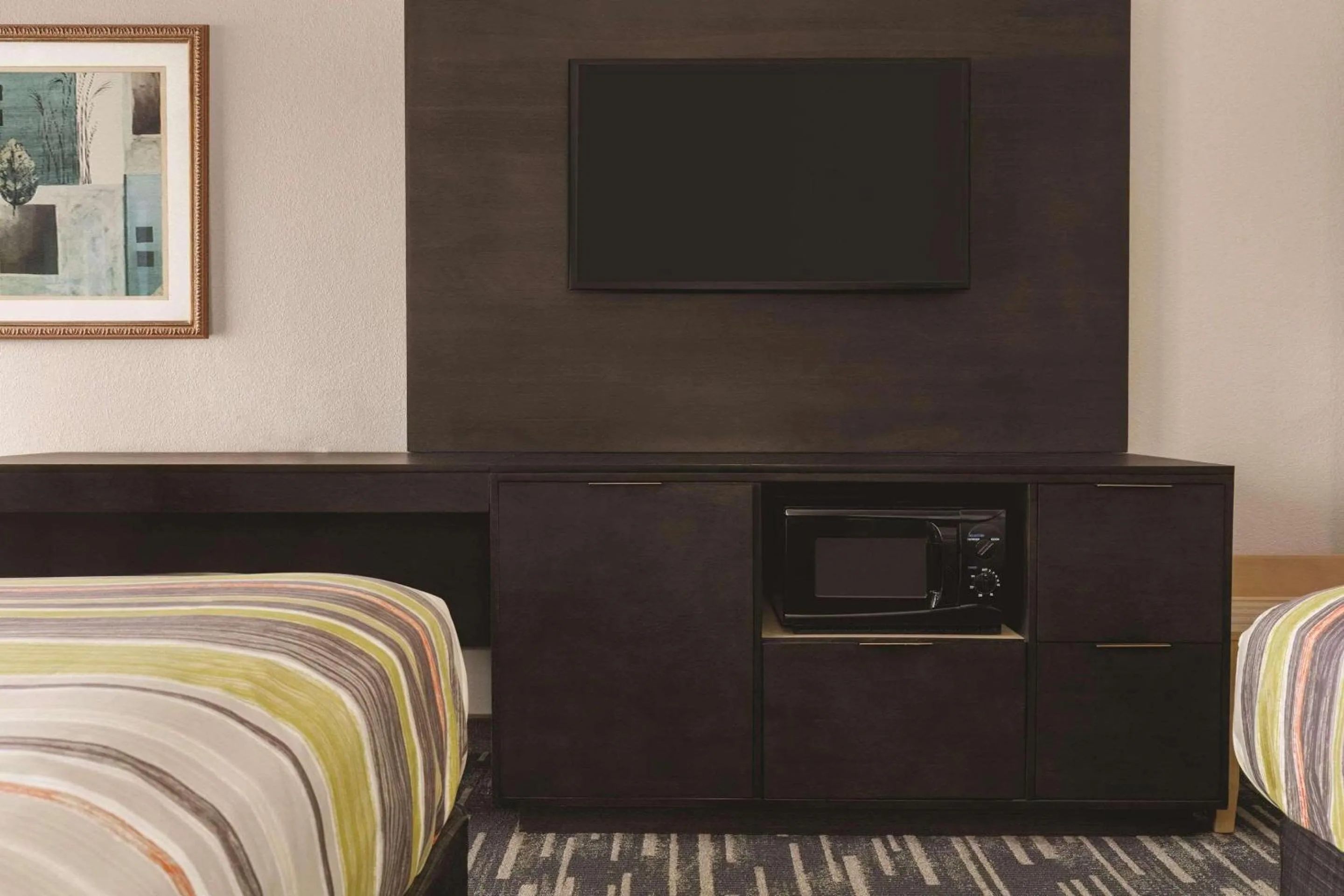 Bedroom in Country Inn & Suites by Radisson, Panama City Beach, FL