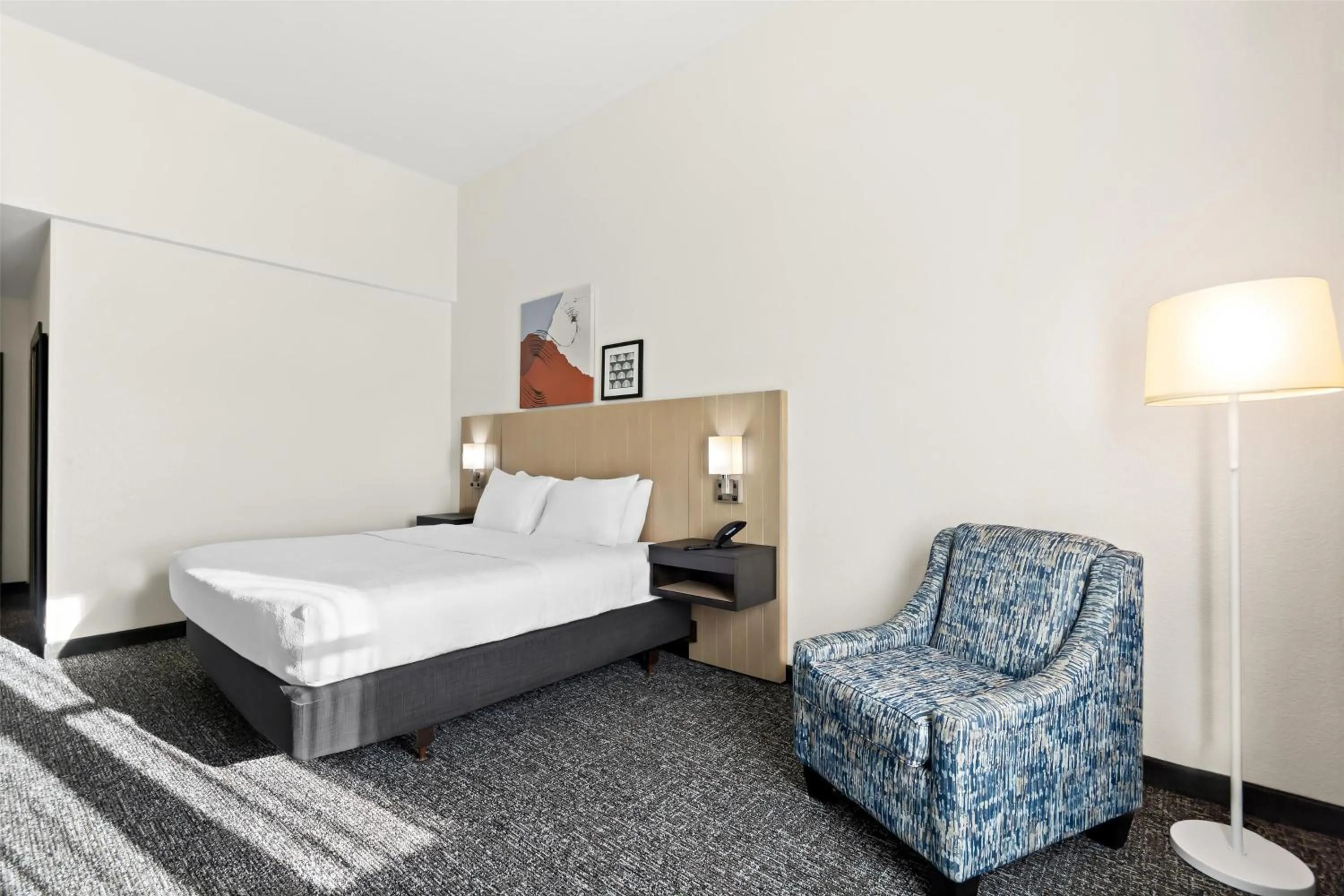 Bed in Spark by Hilton Panama City Beach