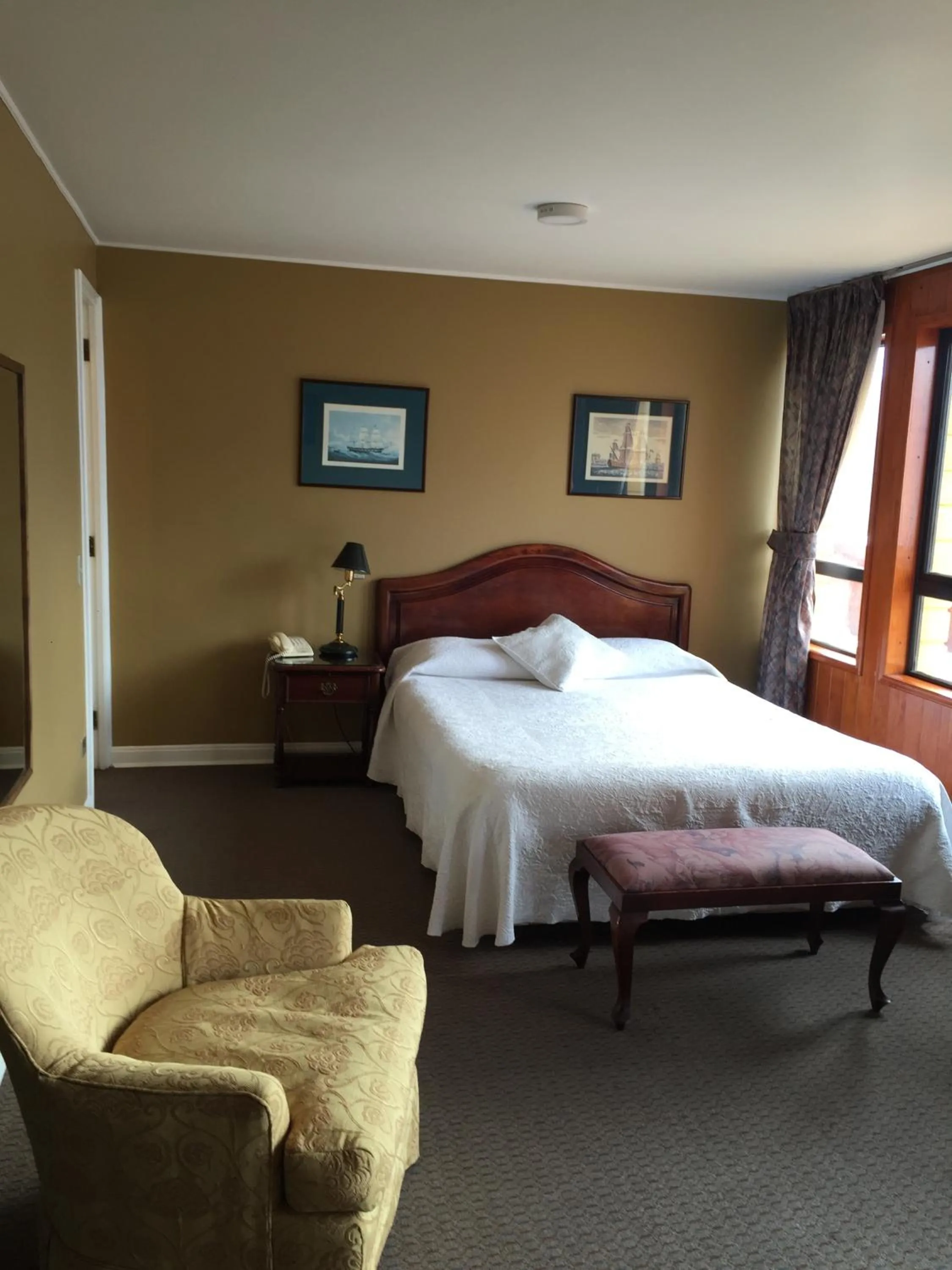 Bed in Hotel Apart Colón