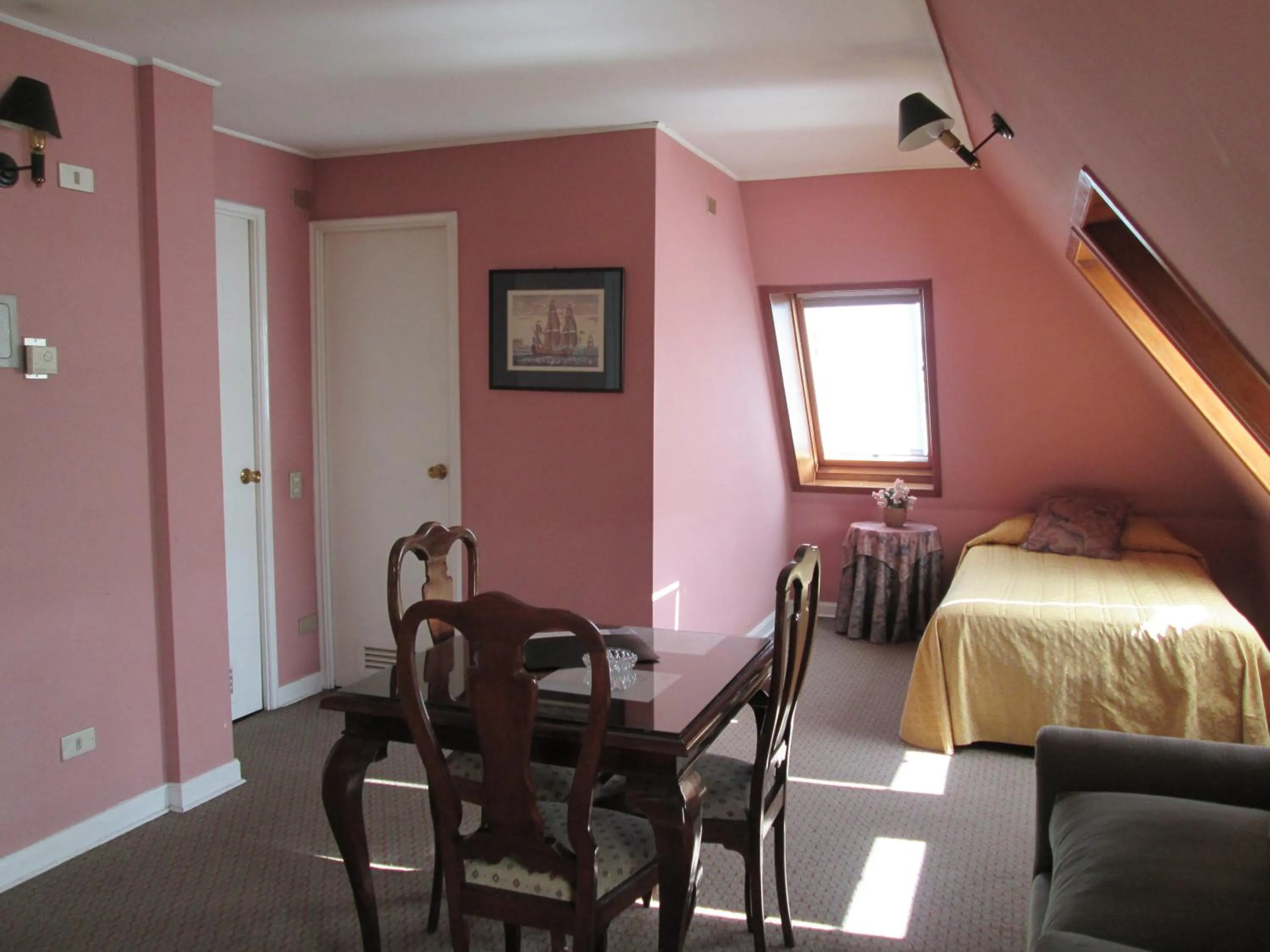 Living room, Bed in Hotel Apart Colón